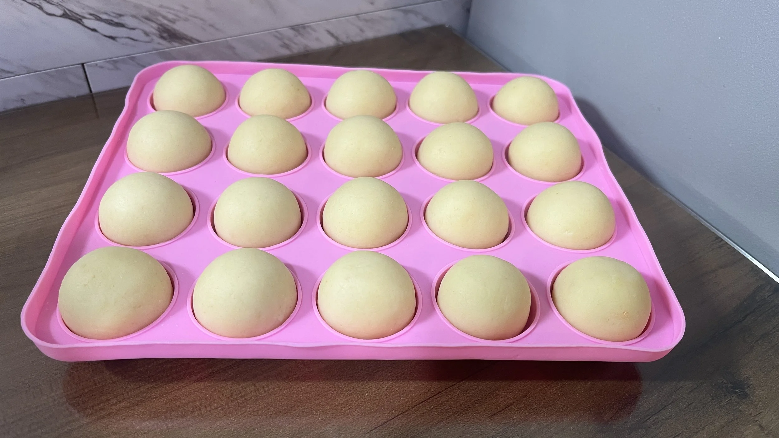 Easy Cake Pop Dough Using Cake Box Mix | Cake Pop Dough Without Frosting
