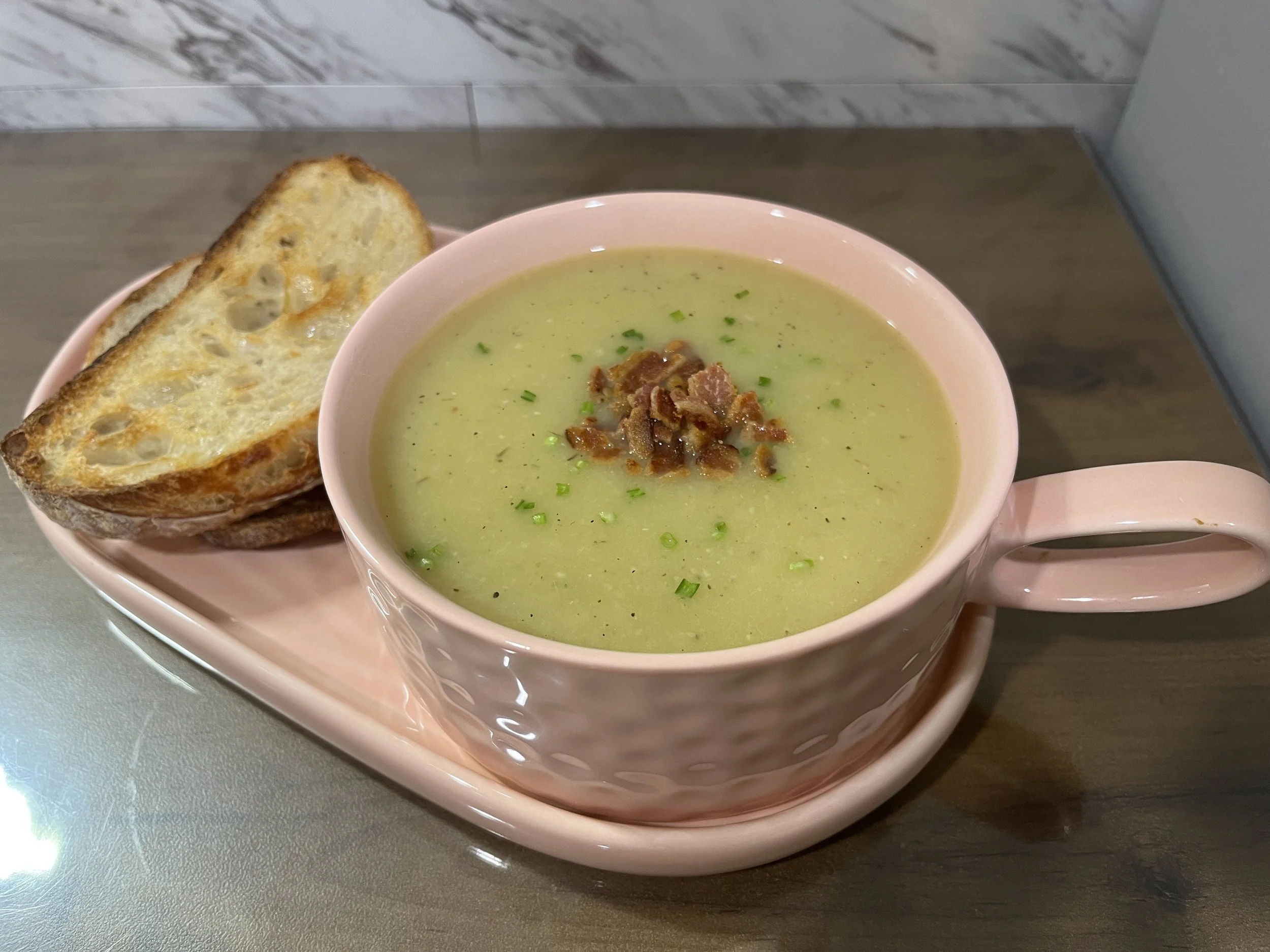 Soft, Creamy, Perfect: Potato Leek Soup Recipe