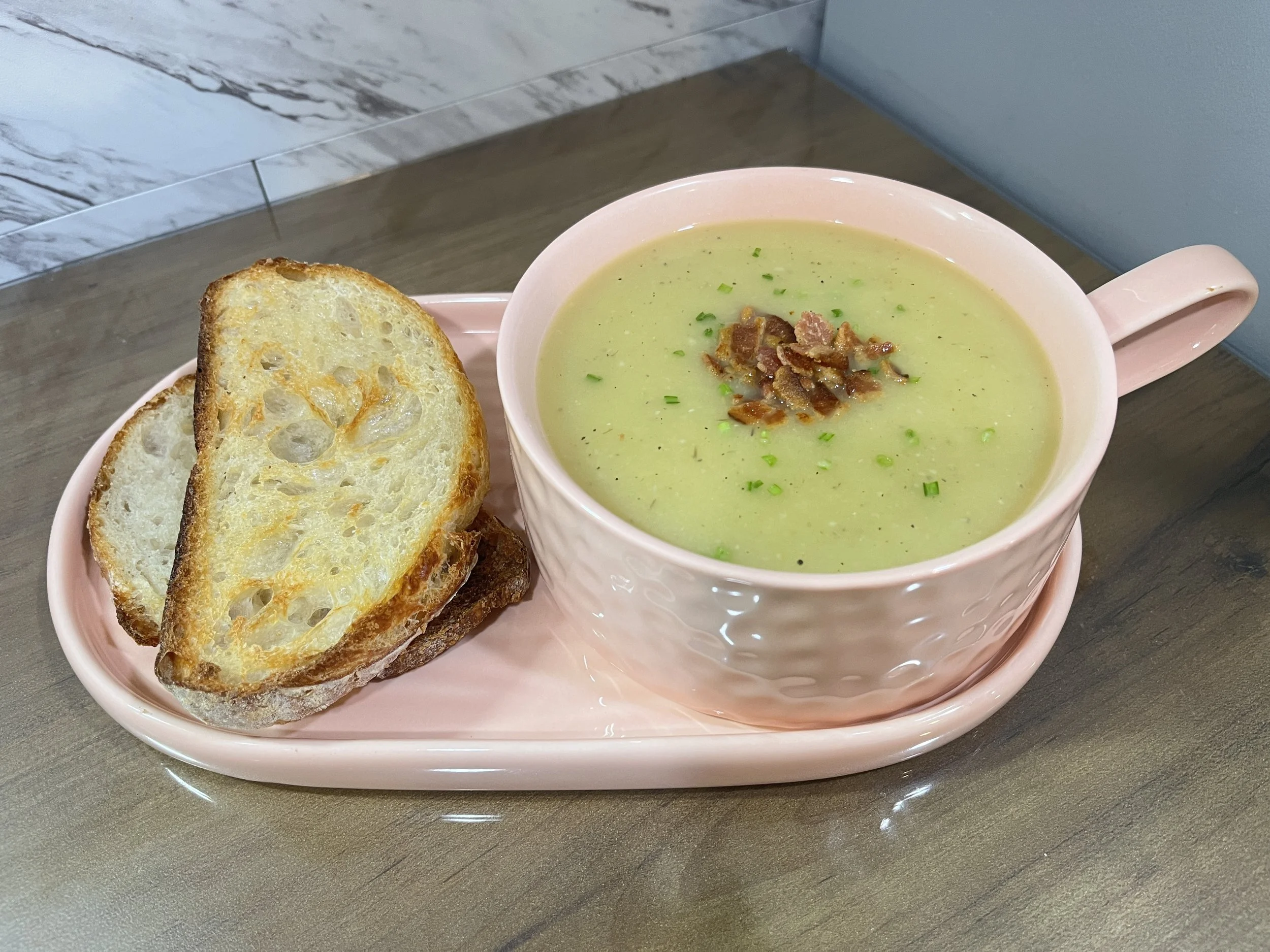 The Ultimate Potato Leek Soup Recipe for Fall &amp; Winter