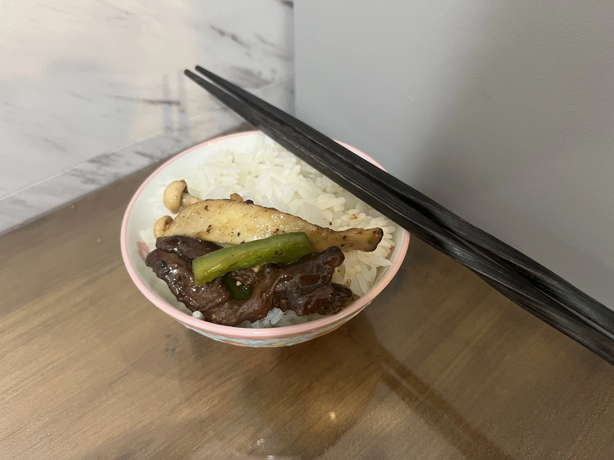 Black Pepper Mushroom Beef Stir Fry | 燒汁野菌炒牛肉