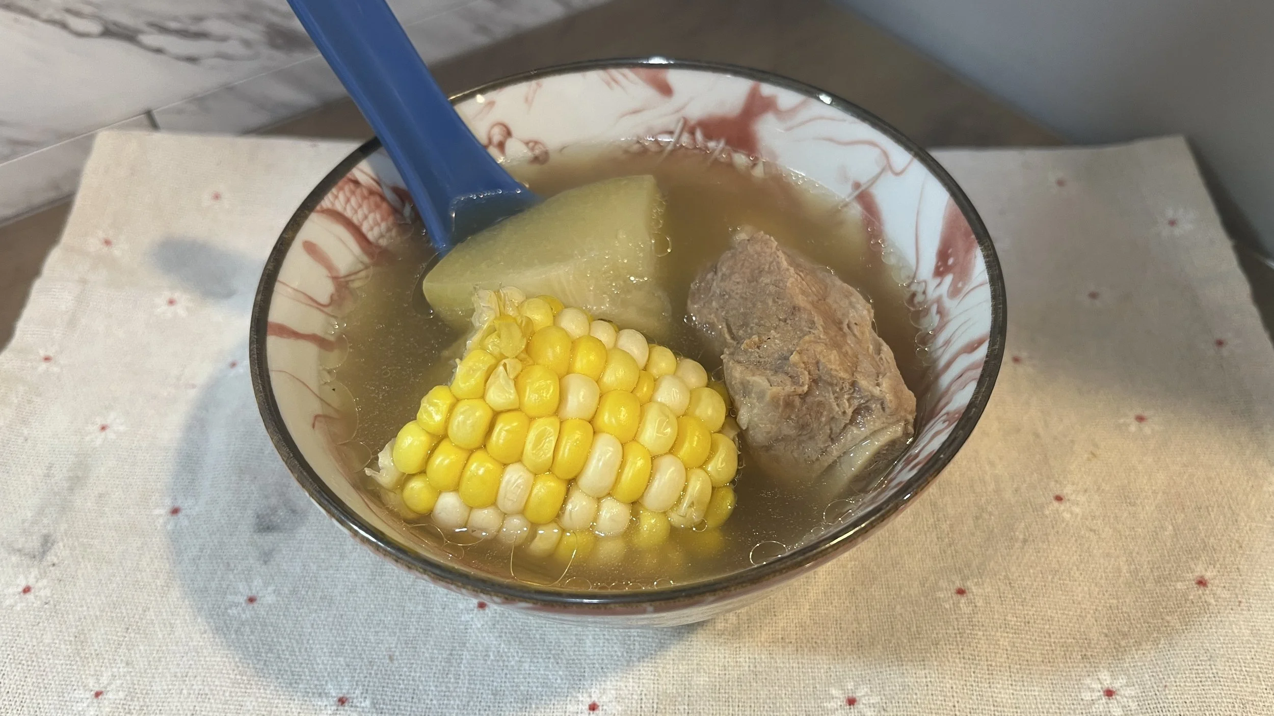 Chinese Chayote Corn Soup | 佛手瓜玉米汤 