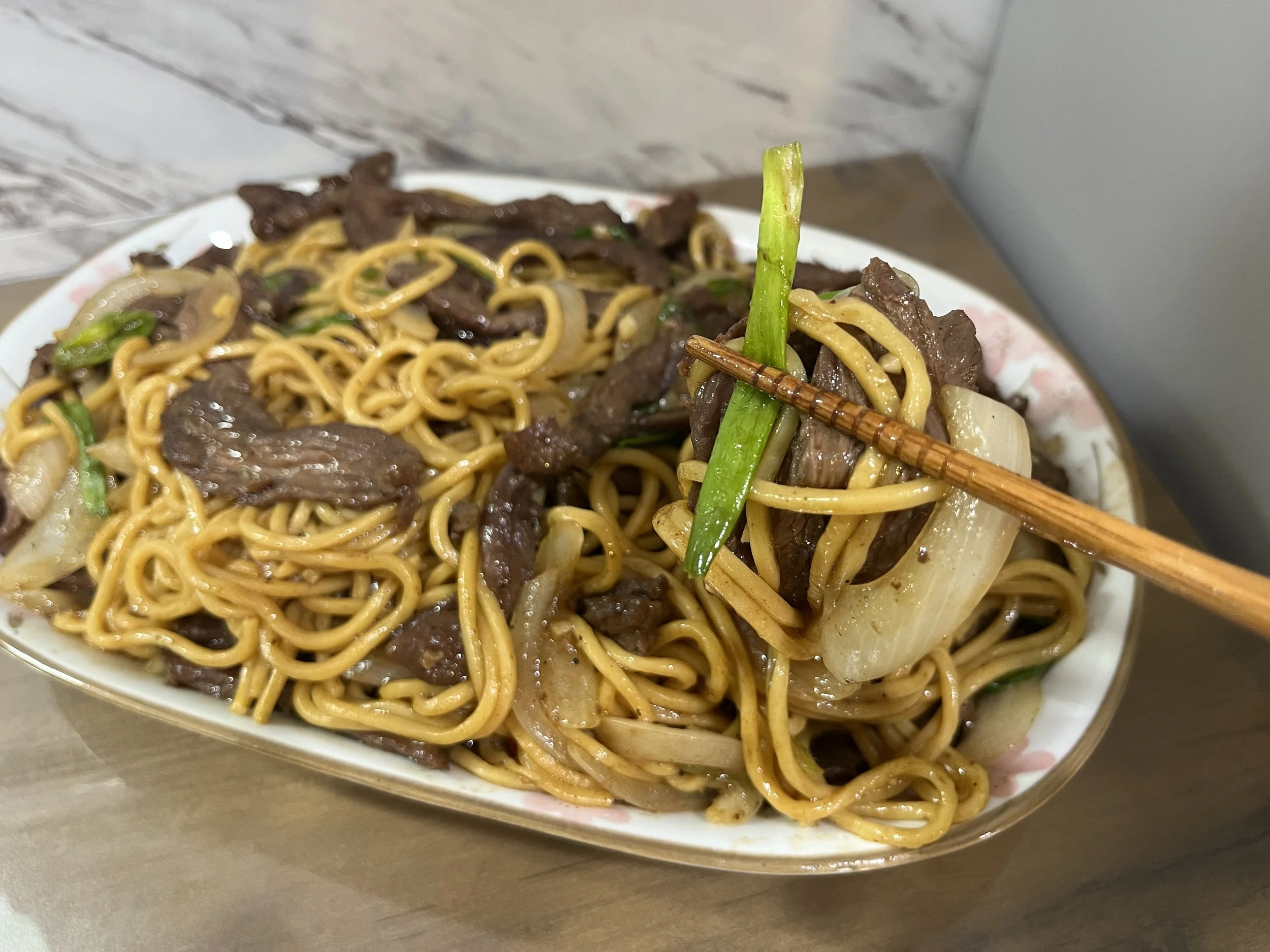Sweet &amp; Savory Mongolian Beef Noodles