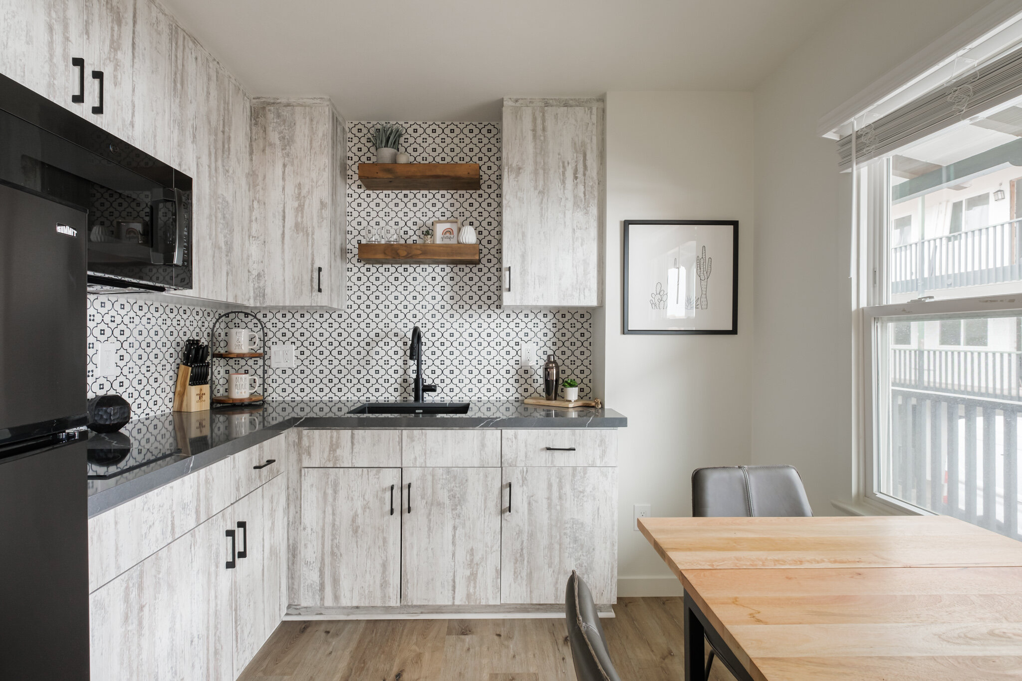 Oceanview Cottage.jpg