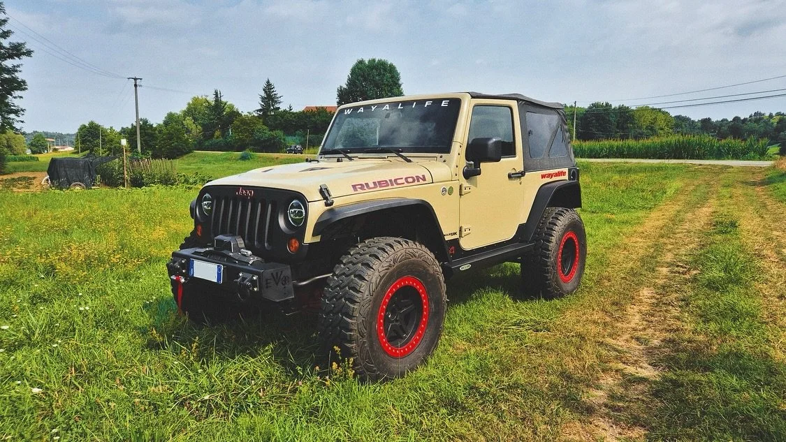 Per chi cerca un bel JK Rubicon:
📌 Rubicon 2.8 CRD EURO 6 Automatico 2018
📌 Colore Gobi, molto raro.
📌 125.000 km
📌 Omologata esemplare unico 
📌 Assetto completo TeraFlex 2.5&rdquo; ( panhard + 8 puntoni regolabili )
📌 RCV, 5.13 e rinforzi pont