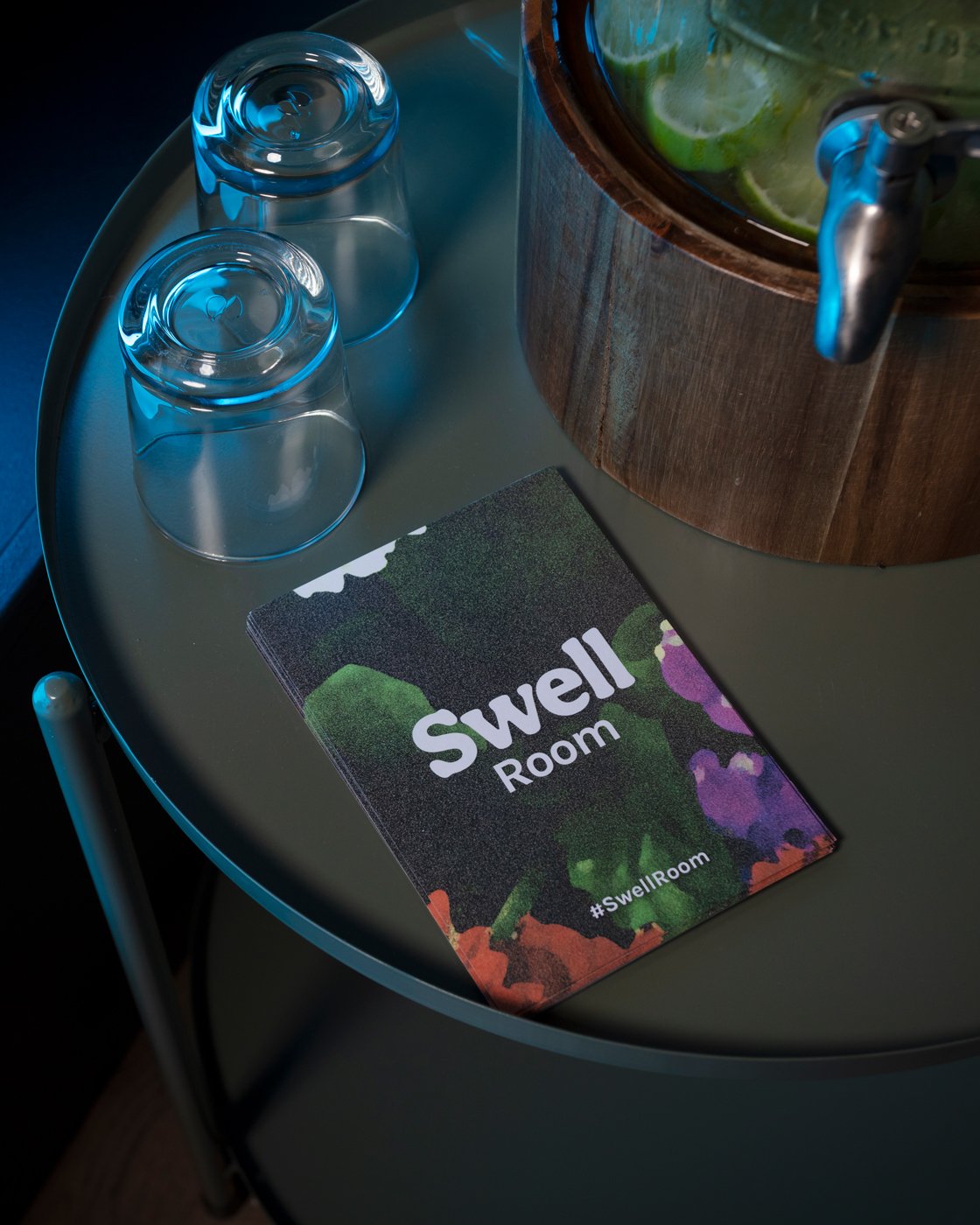 WEB_RES_Kimpton_Swell_Room_009.jpg