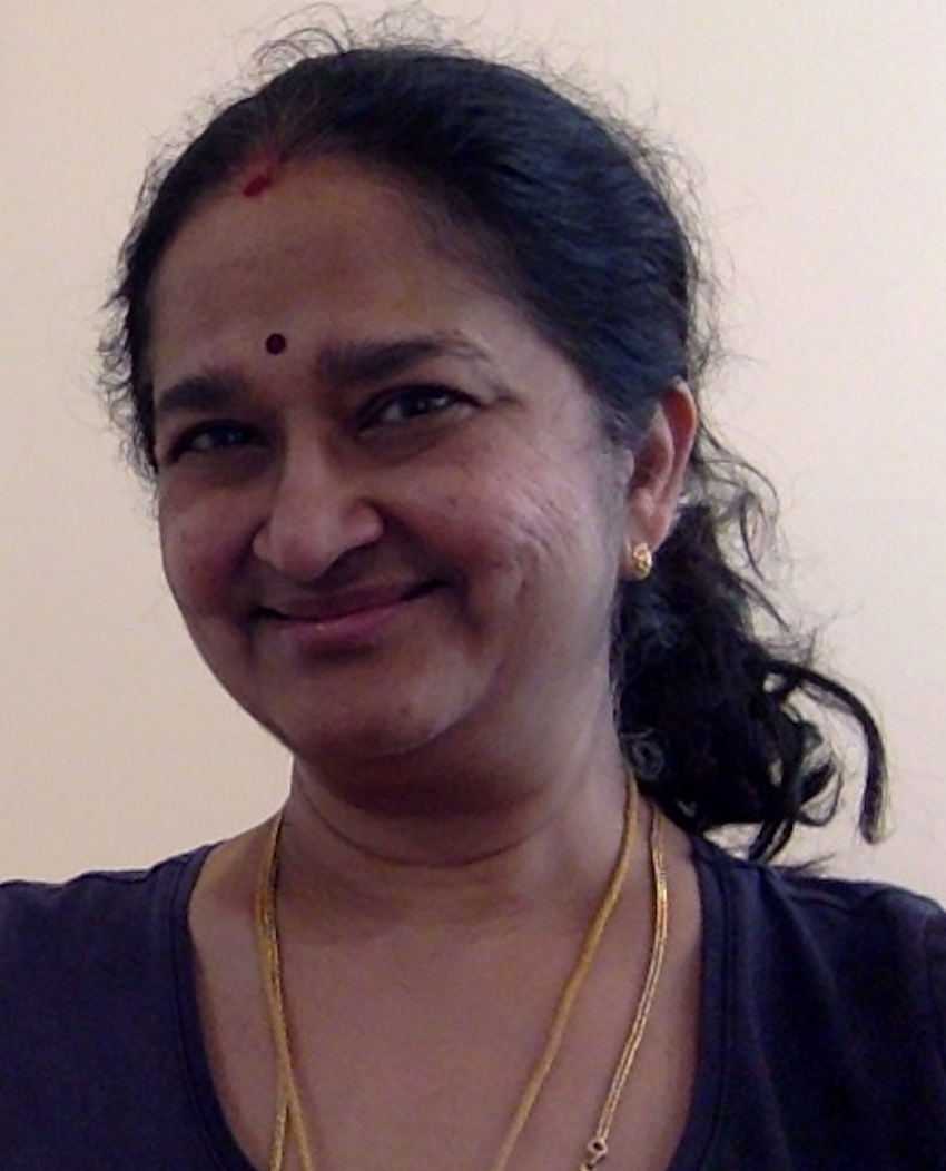என்னை வளர்த்த என் மொழிக்கு என் அர்ப்பணம்