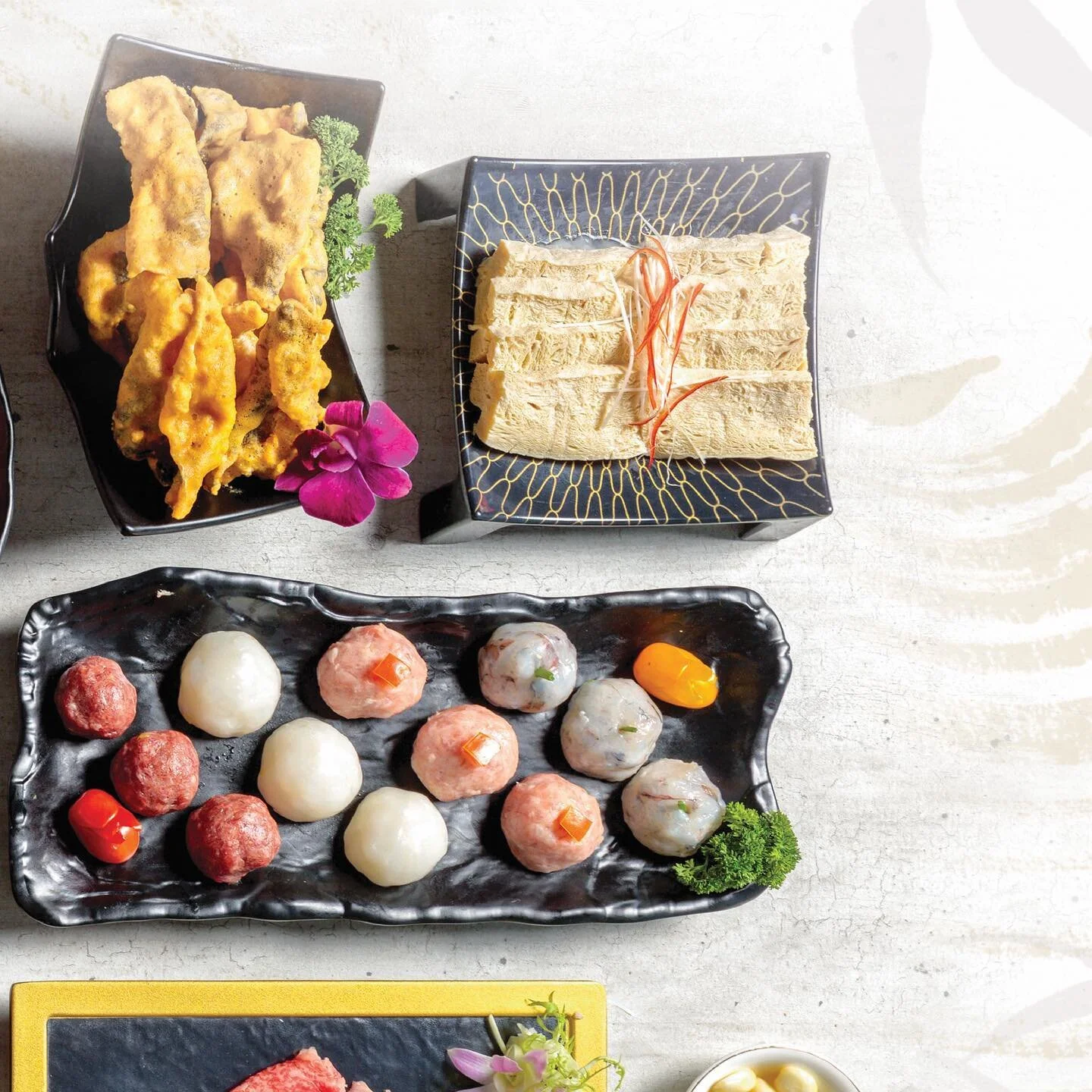 Our signature handmade seafood and meat balls and pastes are must-haves. 

#EmpireHotpot