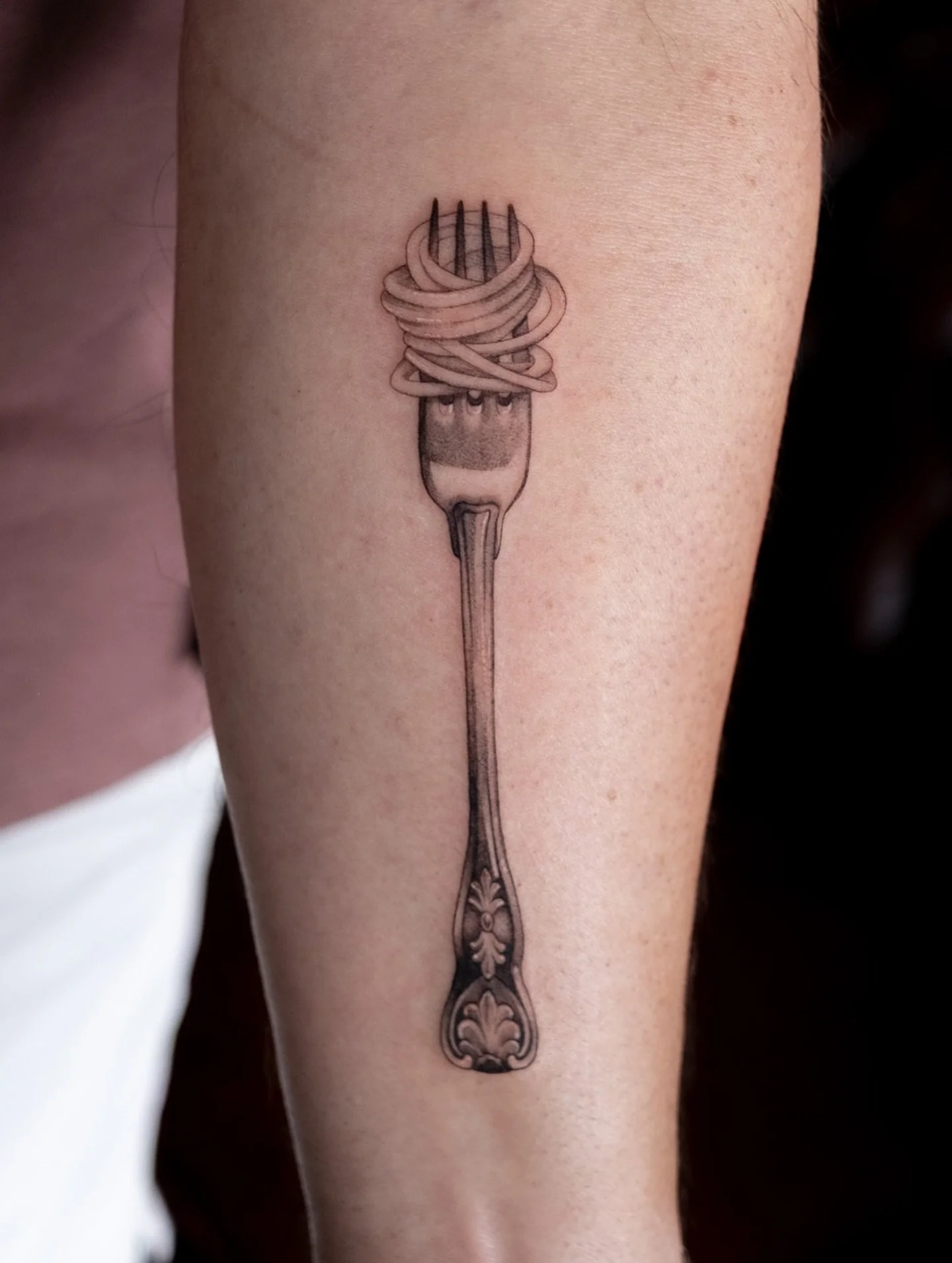 Shaun really said 🤌🏻🍝 with this one, I had soo much fun tattooing this and talking about Italian food the whole damn time!