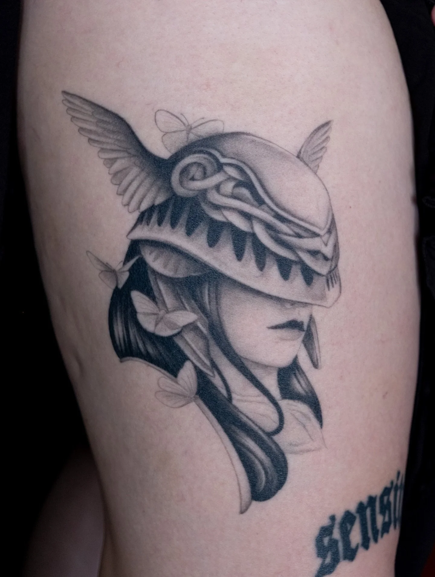 Malenia from Elden Ring, nearly a year healed on Han! 🖤