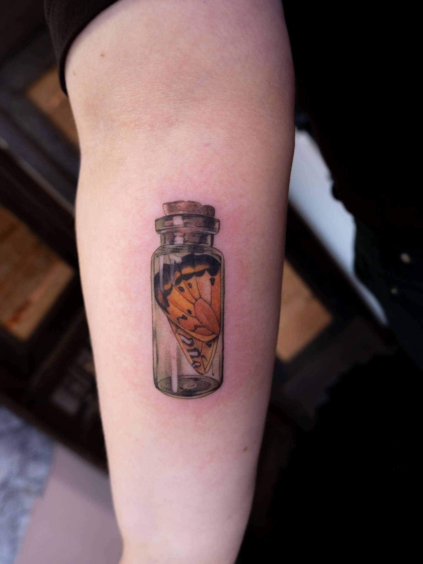 Thank you for getting this little trinket from my available designs Veronica! I lovee these colours (last pic!) 🫶🏻