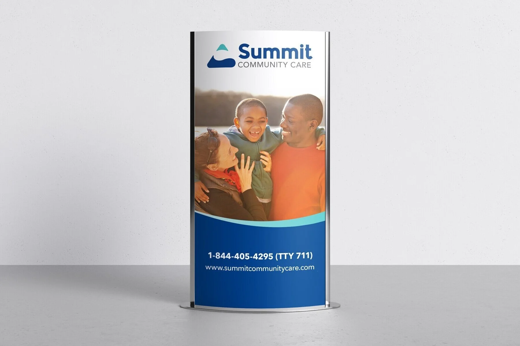 SUMMIT-Display_Stand_Mockup_1.jpg