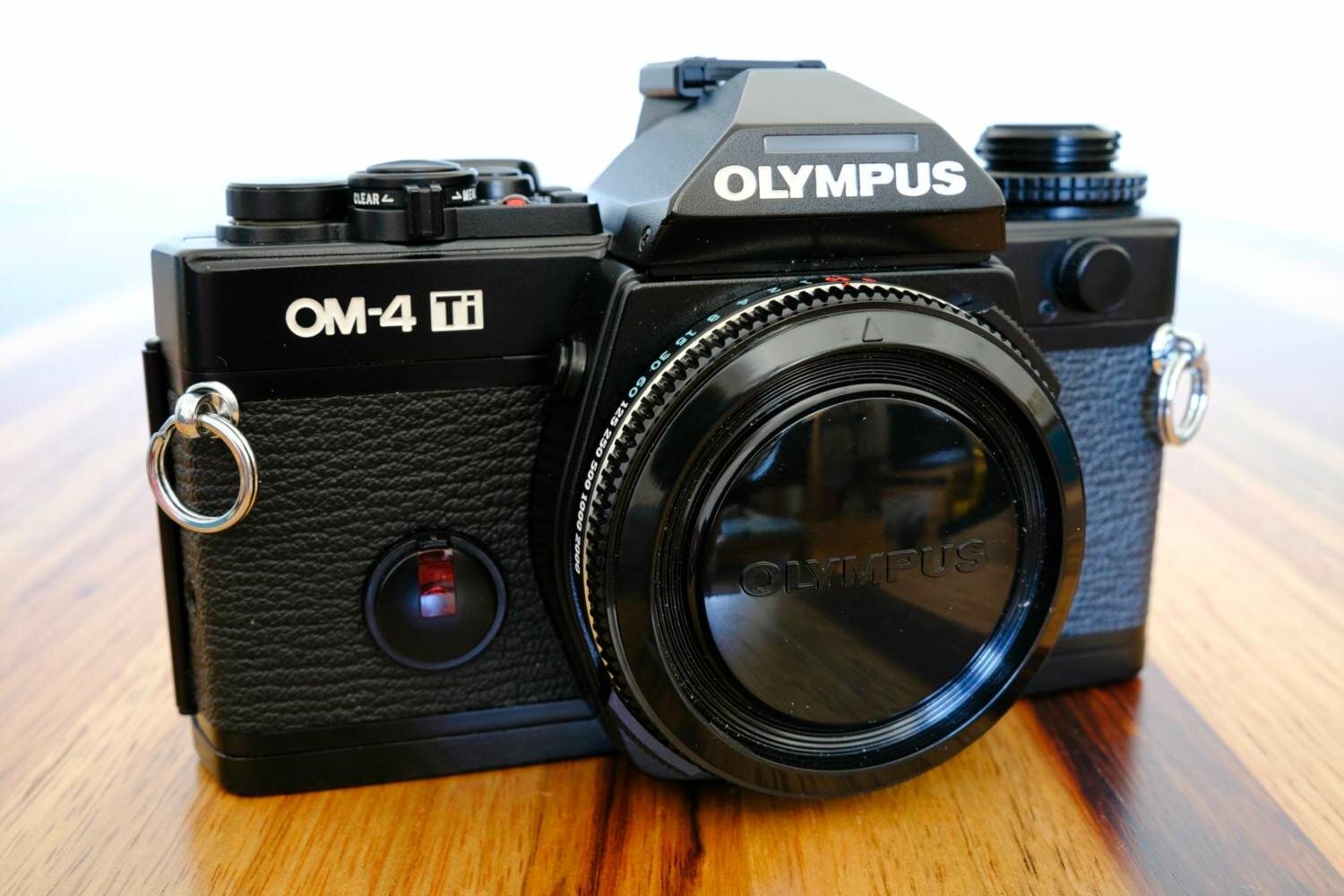 Olympus OM-4 Ti — Photography by Thomas Eisl