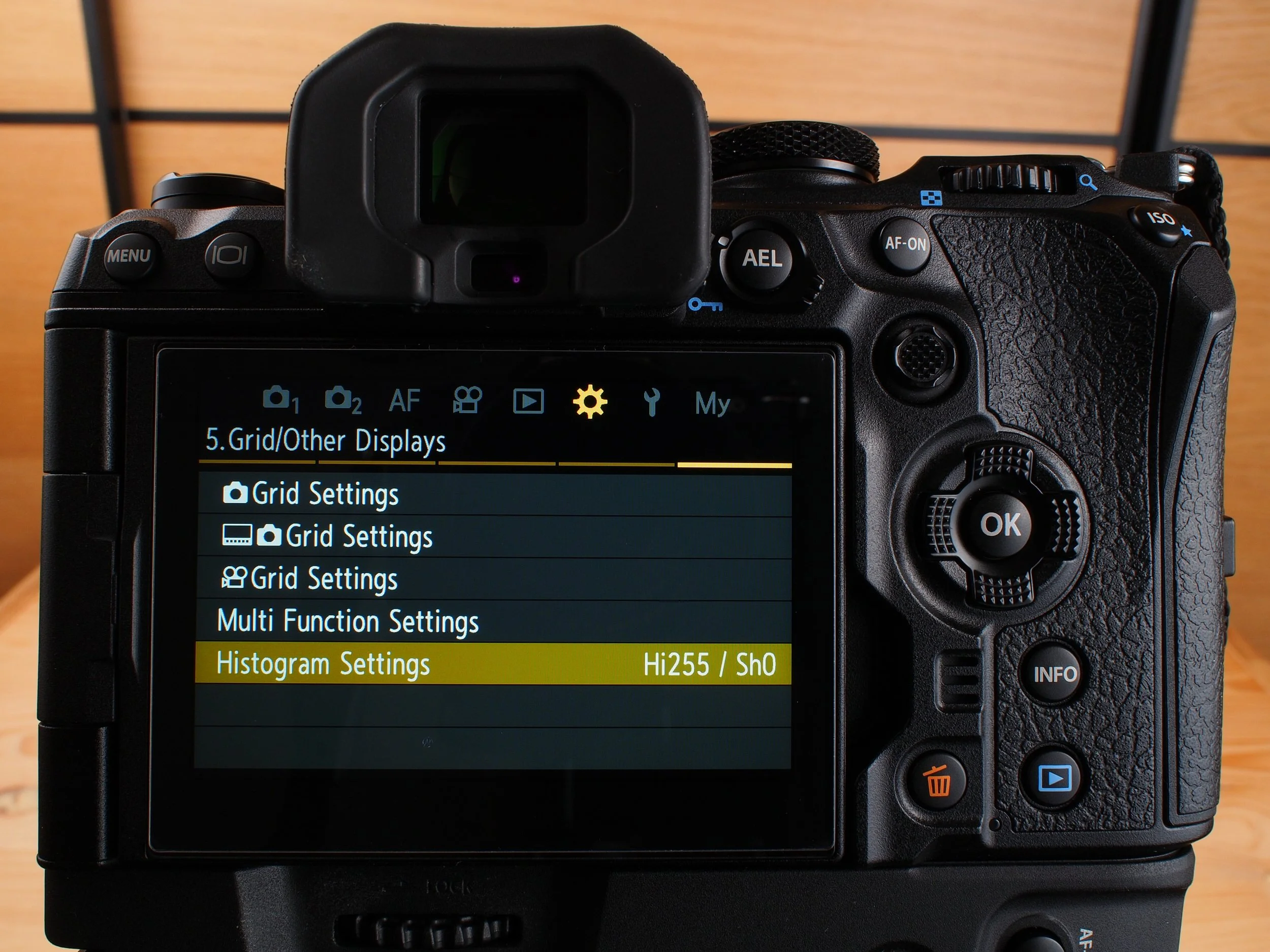 OM System OM1 Histogram and Exposure Preview — Thomas Eisl