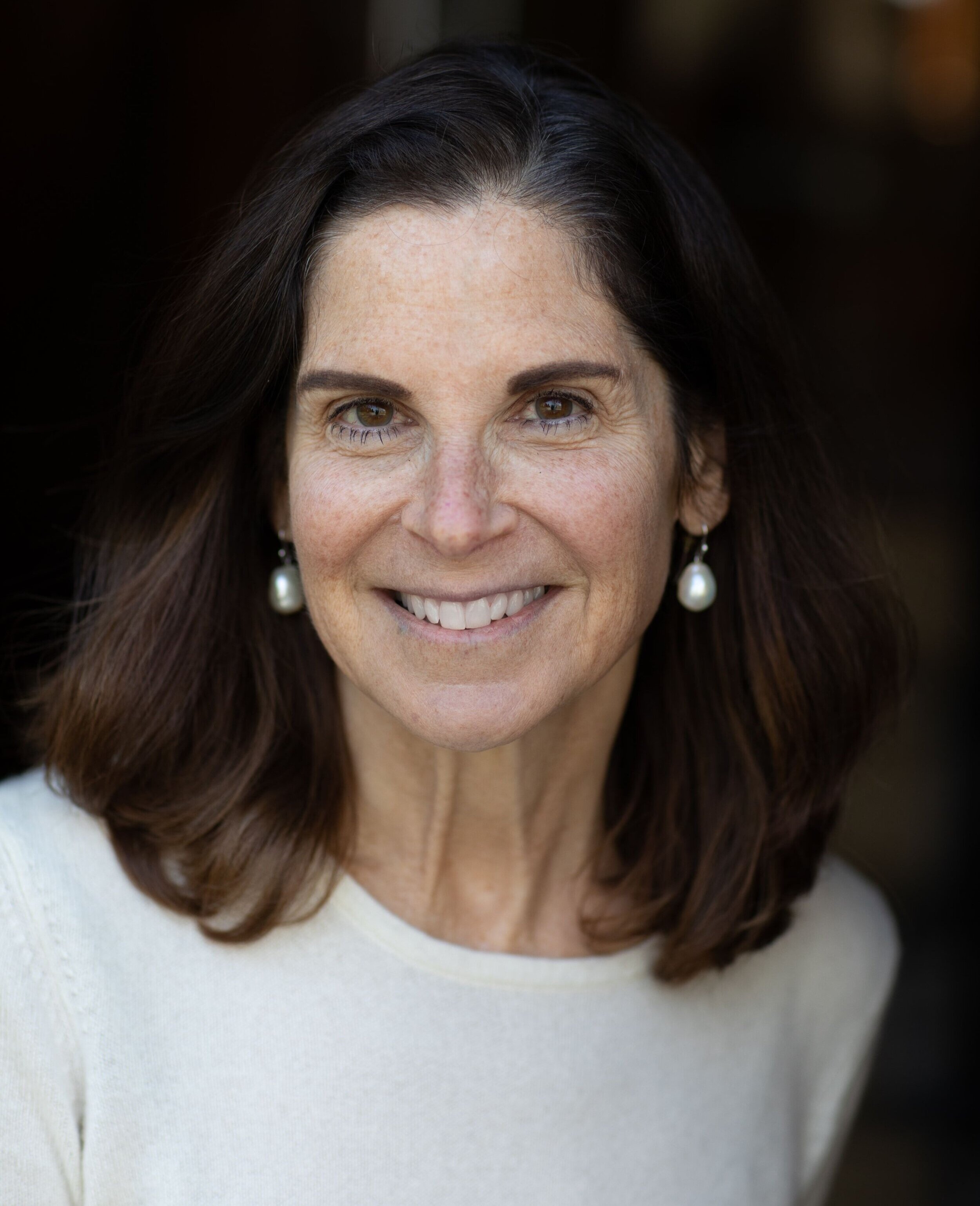 white - 210420_Anne_Stark_Locher_8315_©SandraWongGeroux.jpeg