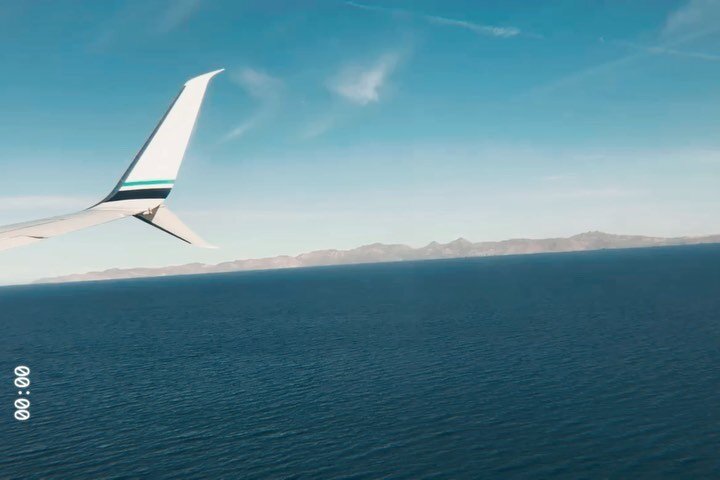 Flying in to Loreto today! Some footage for last year ☀️ excited to see our whale friends again!!
.
.
.
.
.
.
.
.
.
.

#travelgirl #travel #travelphotography #travelgram #adventure #wanderlust #instatravel #traveltheworld #traveladdict #traveling #ph