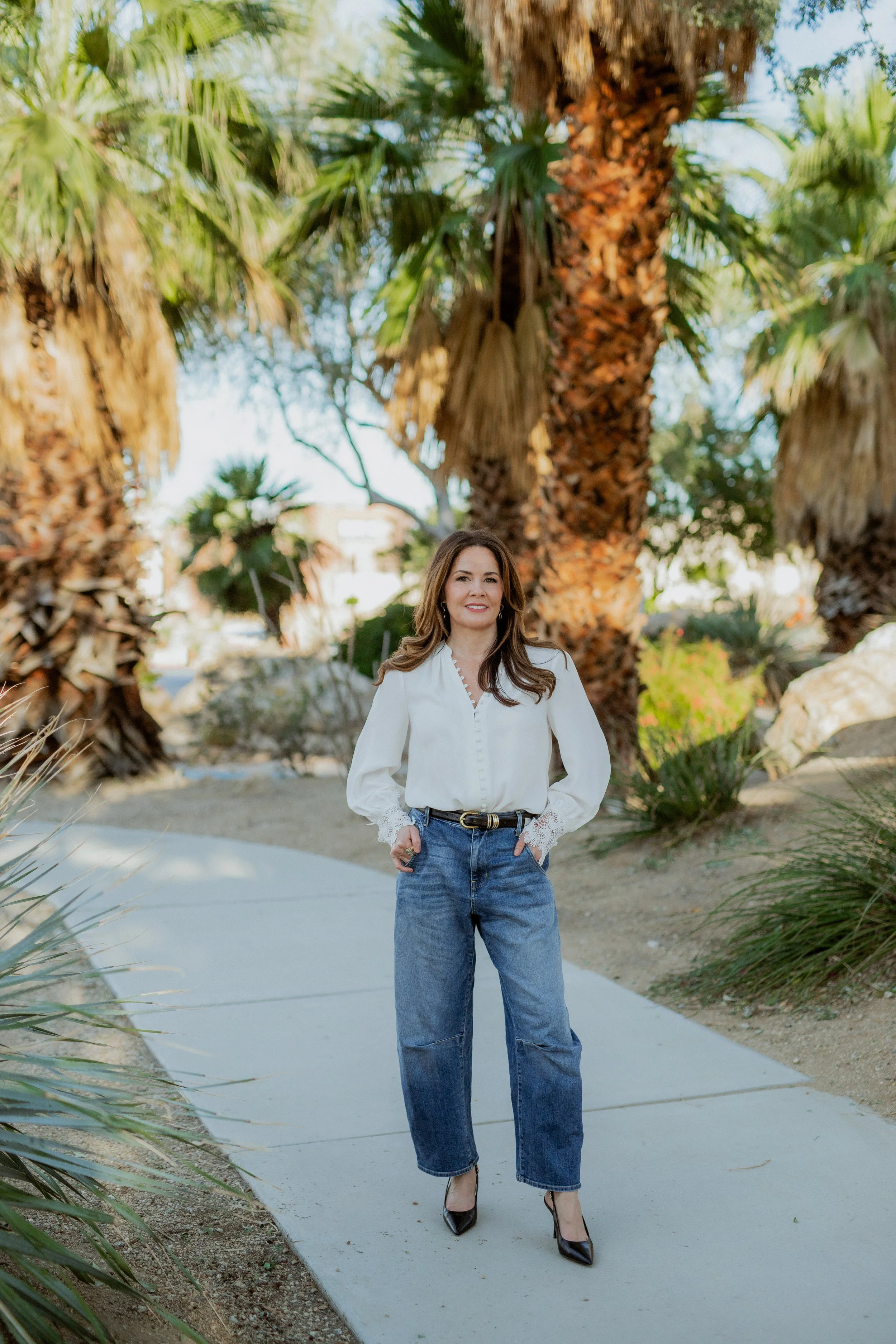 Lifestyle Headshot Photography, Branding Portraits, Birth Chart Reader Portraits, palm Desert Portraits, Southern California Lifestyle Portrait Branding Photographer- Kelsie Carlson. Outfit inspiration for branding portraits. women 40+ posing inspira