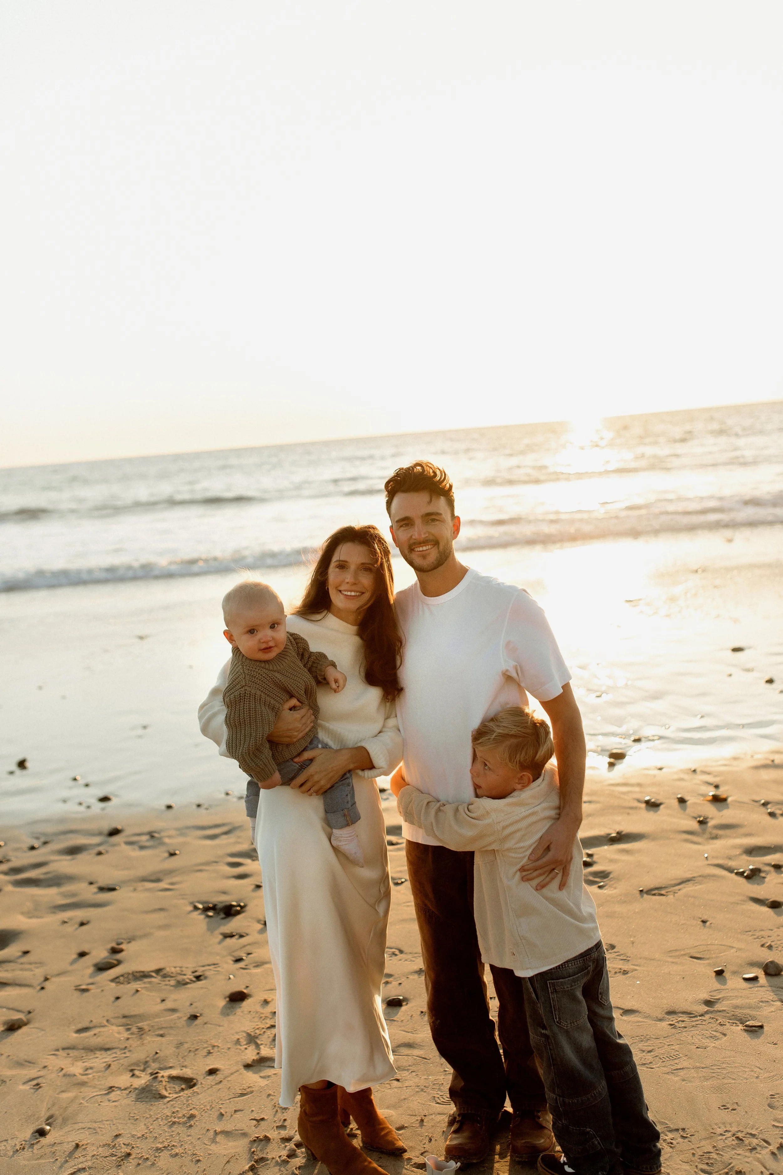 NealyFamily_SanClemente_byKelsieCarlson_12.24-363 copy.jpg