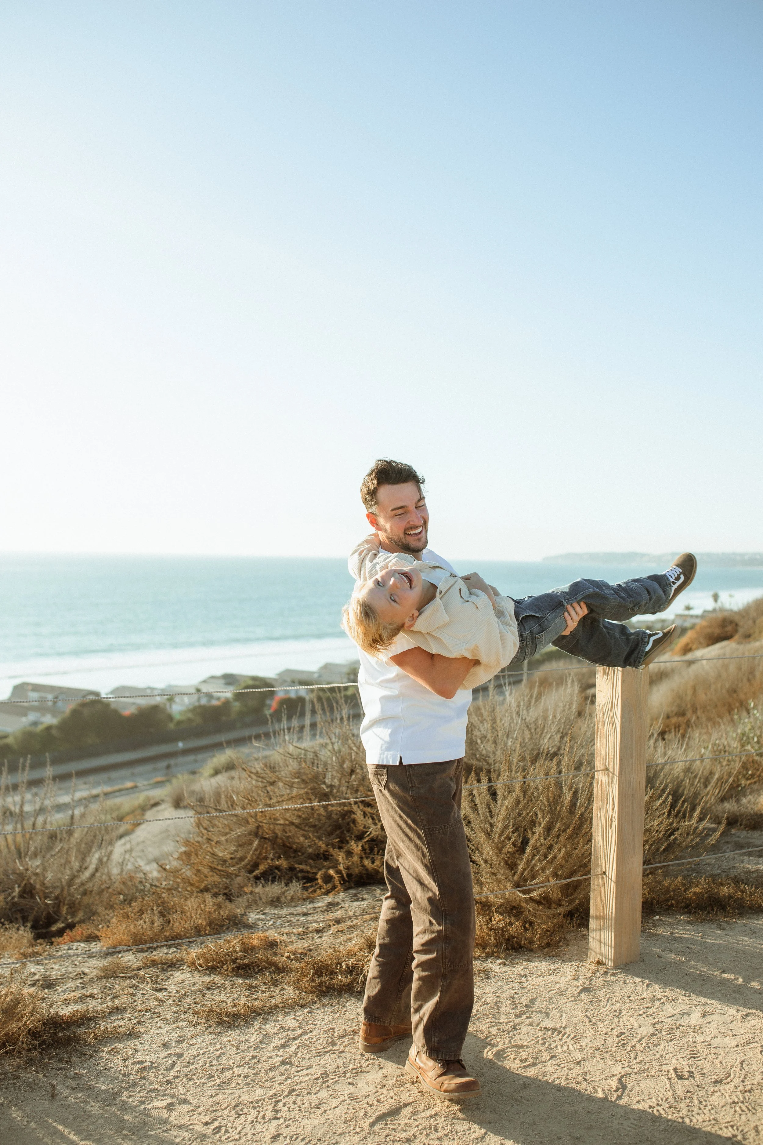 NealyFamily_SanClemente_byKelsieCarlson_12.24-97.jpg
