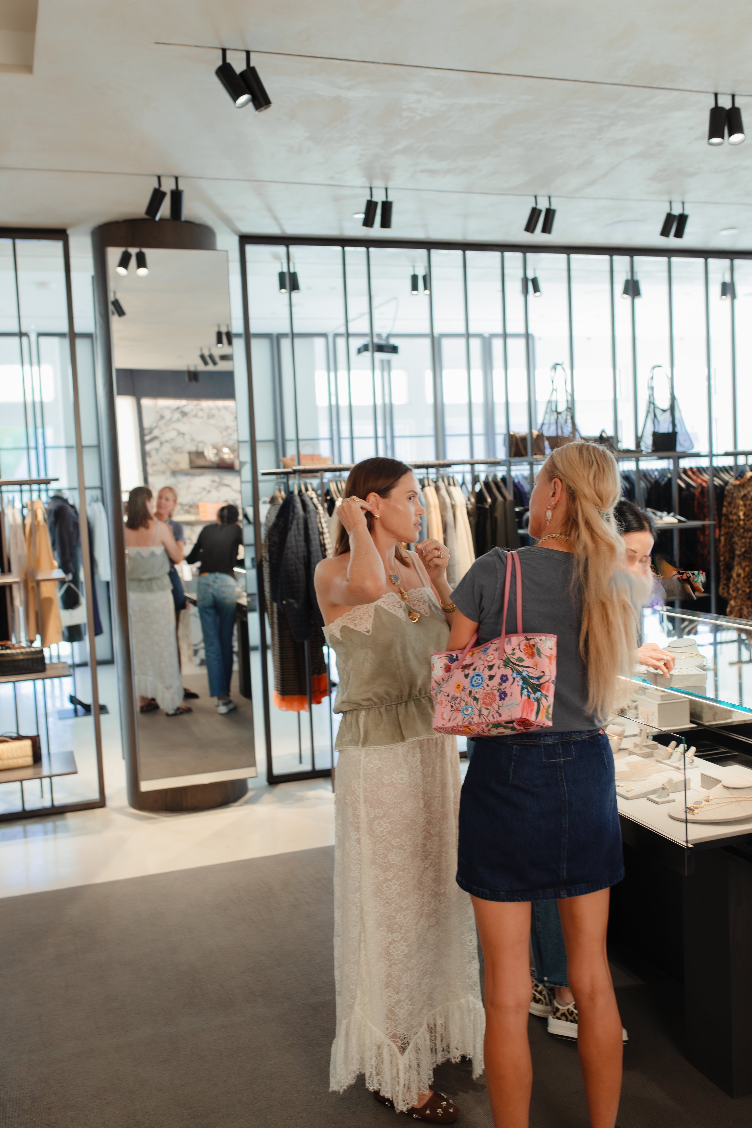 RennaJewelry_PacificPalisades_ElyseWalkerStore_09.26_byKelsieCarlson-32.jpg