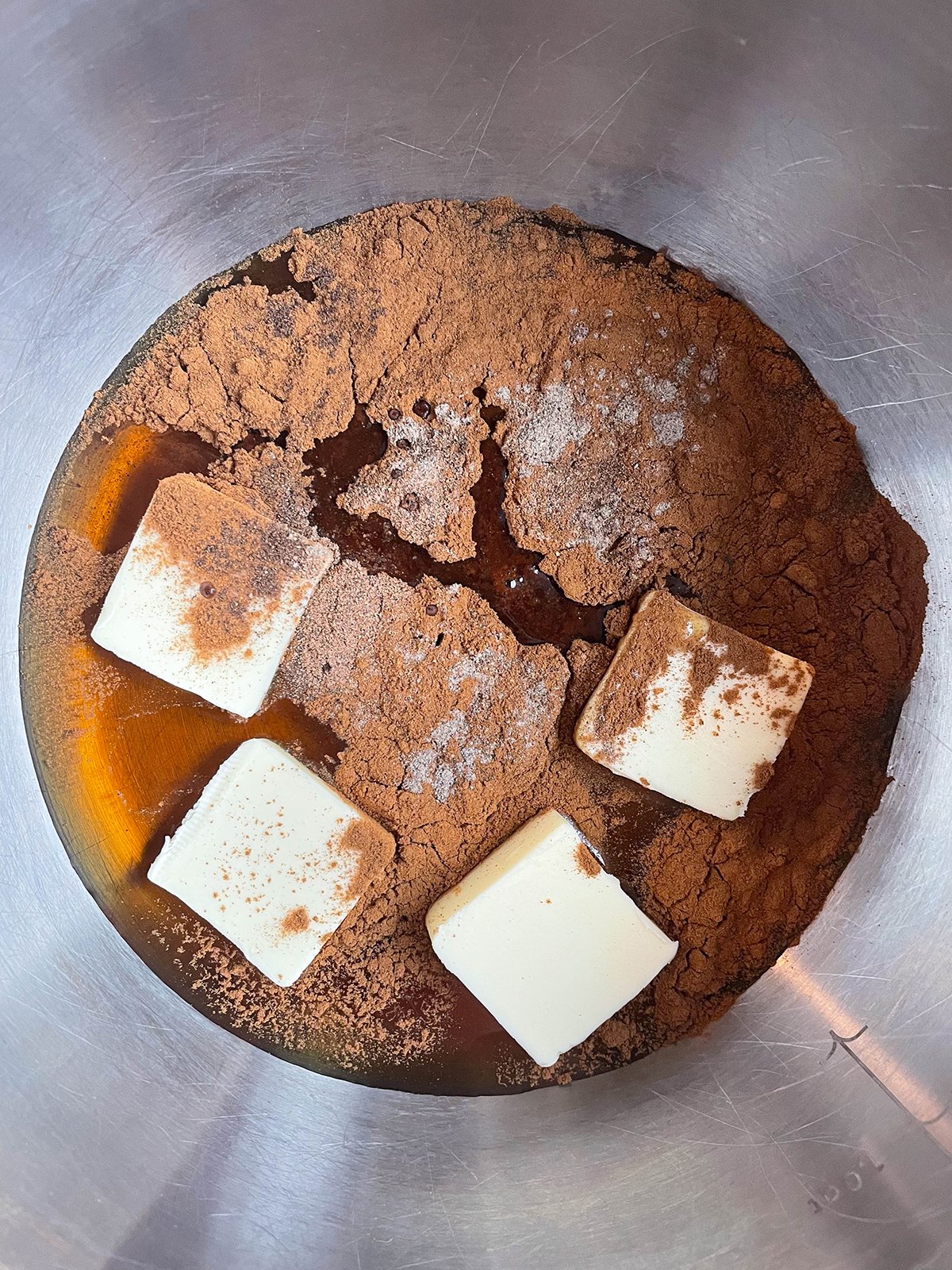 Heat all filling ingredients in a saucepan.