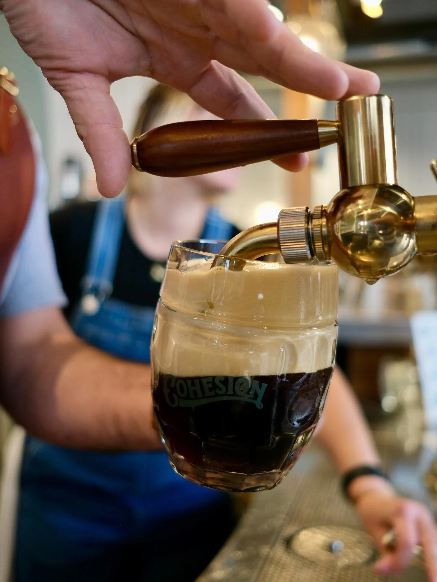 This weather calls for a tmav&eacute;&hellip;

#craftbeer #stateofcraftbeer #coloradobeer #Czechlager #lager #foamisbeautiful #denverbeer #nazdravi #denverdrinks #drinkcolorado #drinklocal #localmalt #localbeer #foamontherange