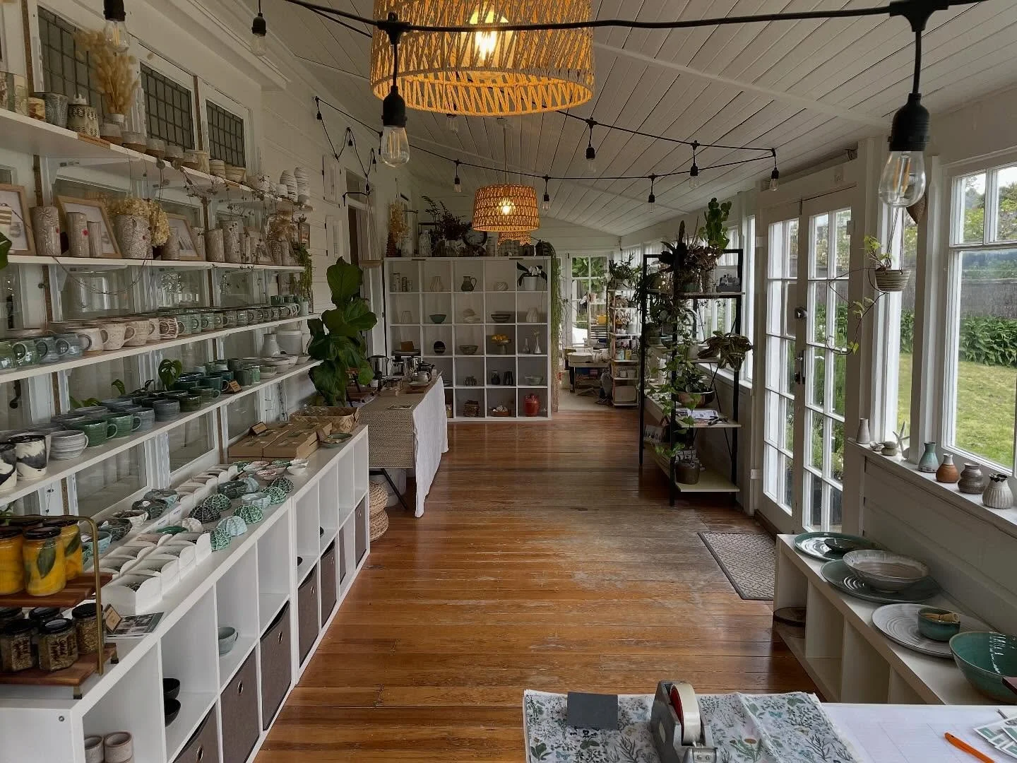 Doors are open!

It&rsquo;s a wild windy one out there, however we are open and inviting visitors in at 6 Marie St for the Lower Hutt Art Trail!
Come in, seek shelter and enjoy a cup or tea/coffee and some nibbles.

We also have @sisterwellington her
