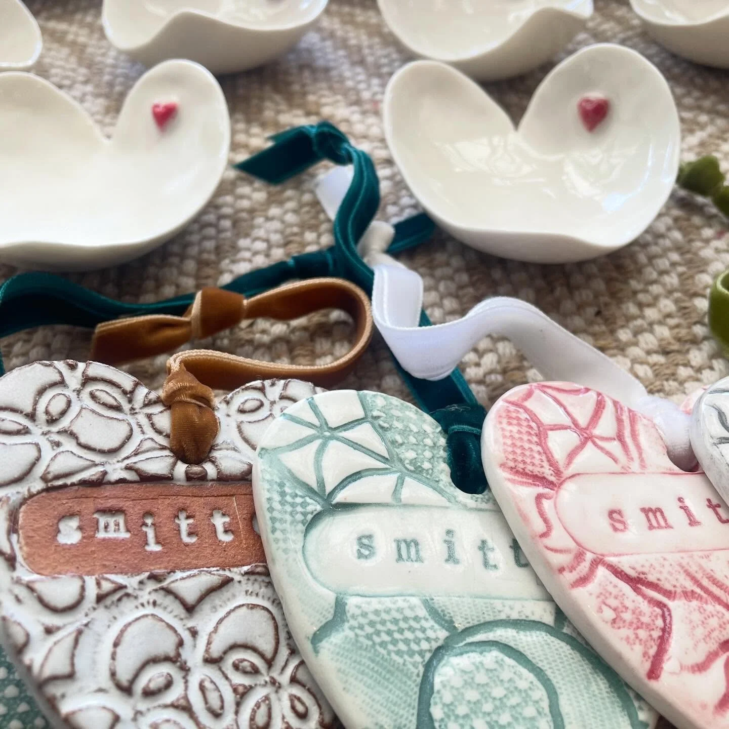 Go on, you know you want to&hellip; surprise that special someone with a porcelain &ldquo;Smitten&rdquo; or if that&rsquo;s a bit bold then settle for a &ldquo;You Rock&rdquo; heart (you can write a personalized message on the back) Or if that&rsquo;