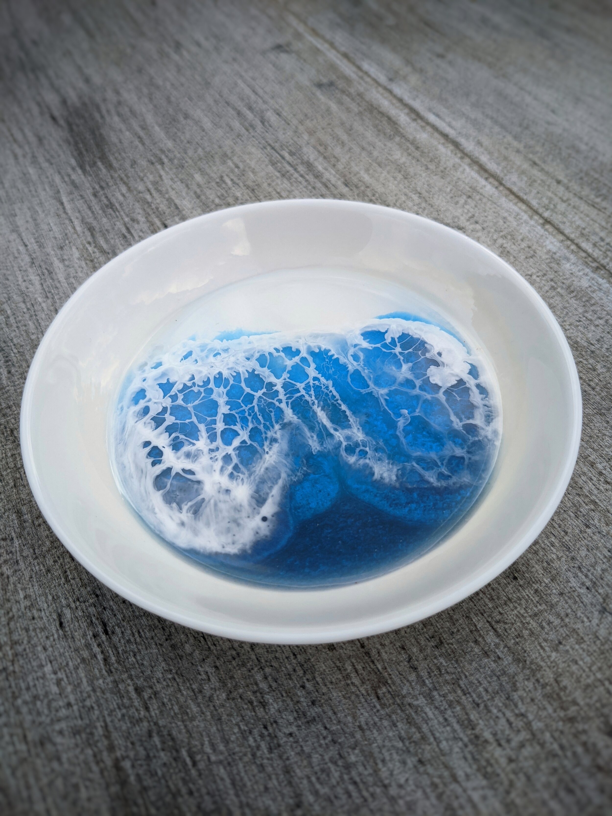 Circular trinket dish.jpeg
