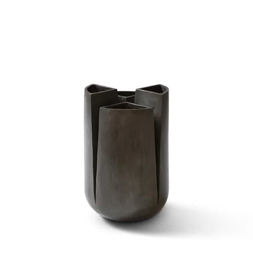 Tado Vessel Large by Deceres Studio