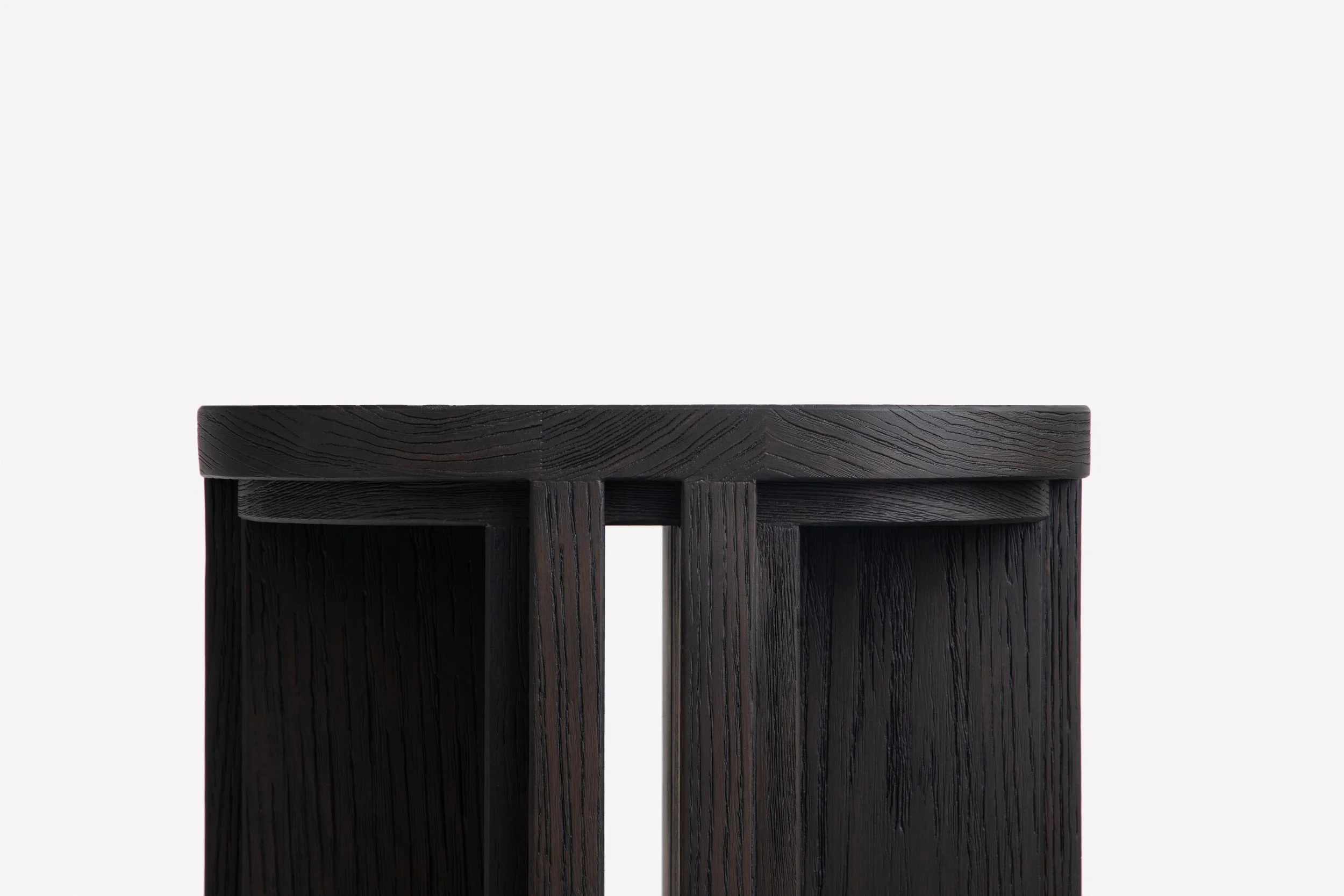 Deceres_Olter Side Table-Ash 04 Umber-Web Detail 01.jpg