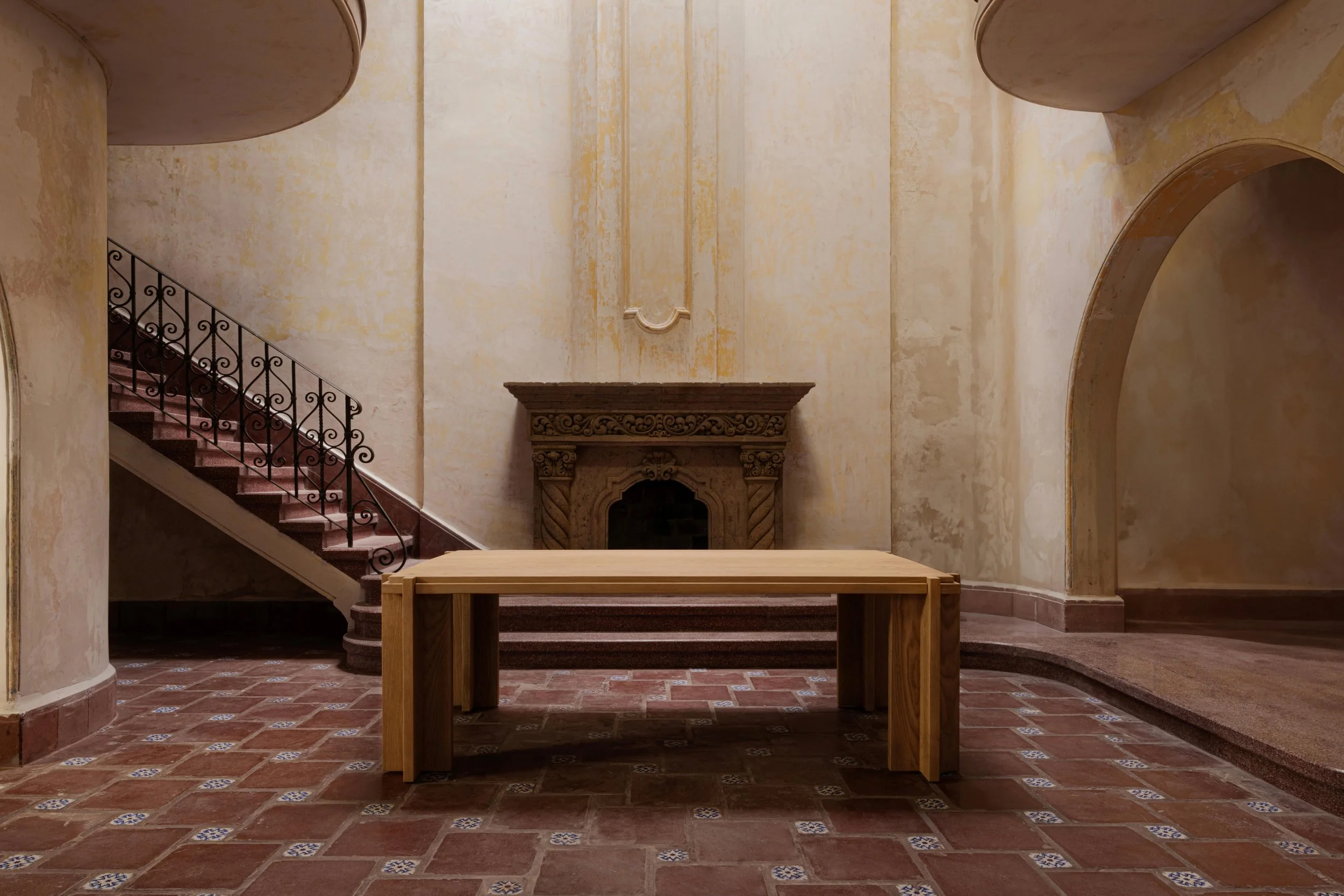 Deceres Studio_Idro Dining Table_BajoBajio_PhotoByAlejandroRamirezOrozco-LO RES-01.jpg