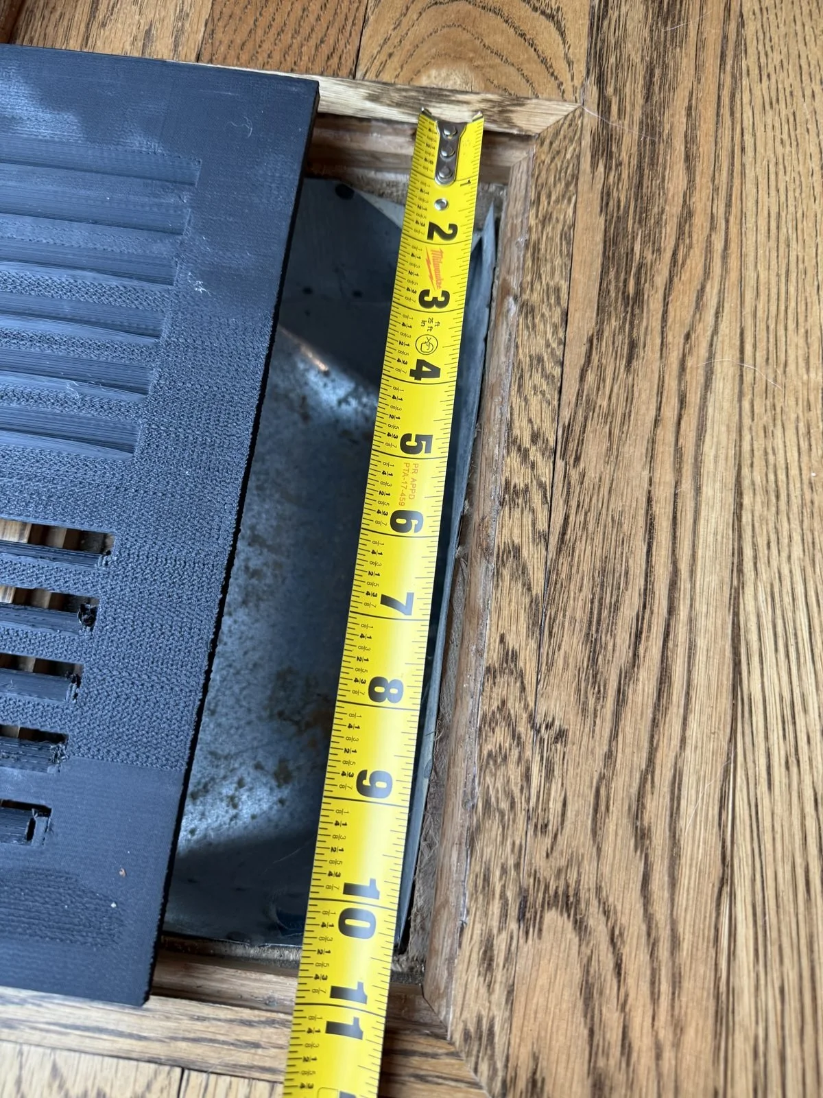 Measuring the length of a floor vent opening inside edge to inside edge