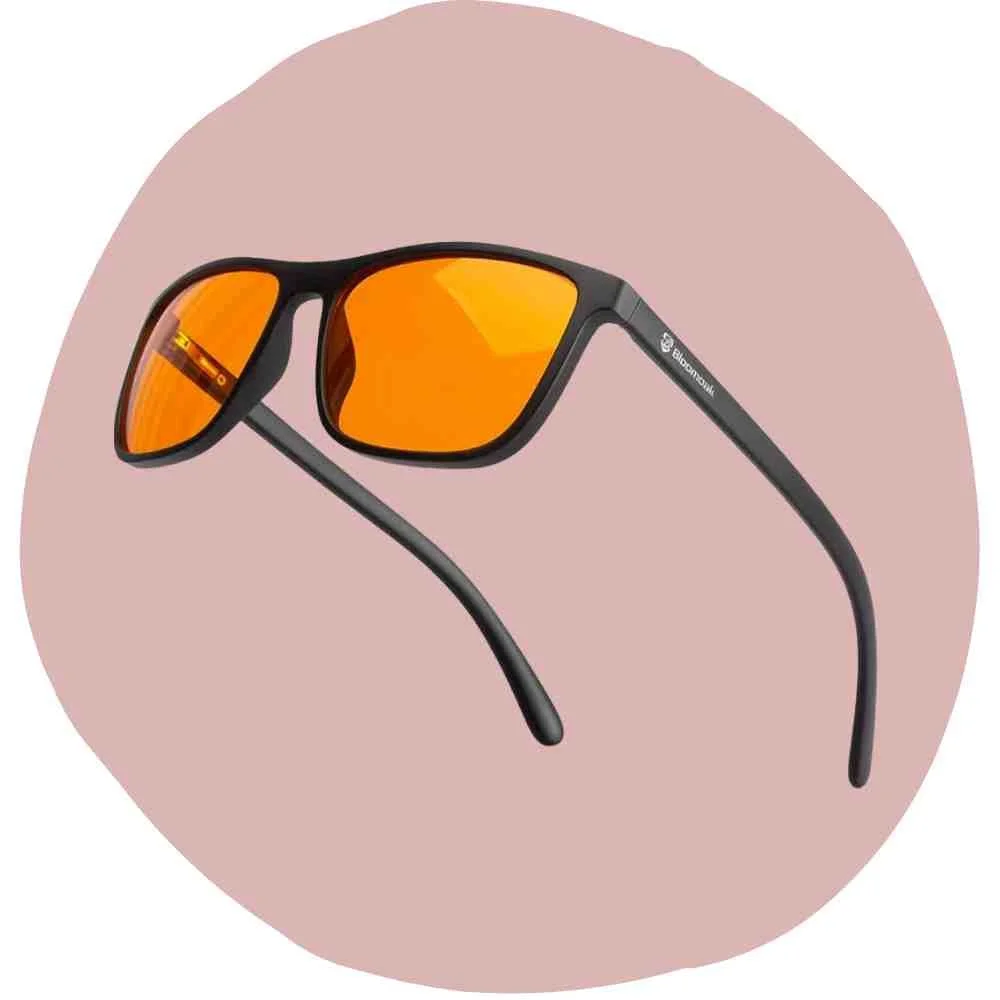 Best Blue Light Blocking Glasses of 2024 — Recovery Guru