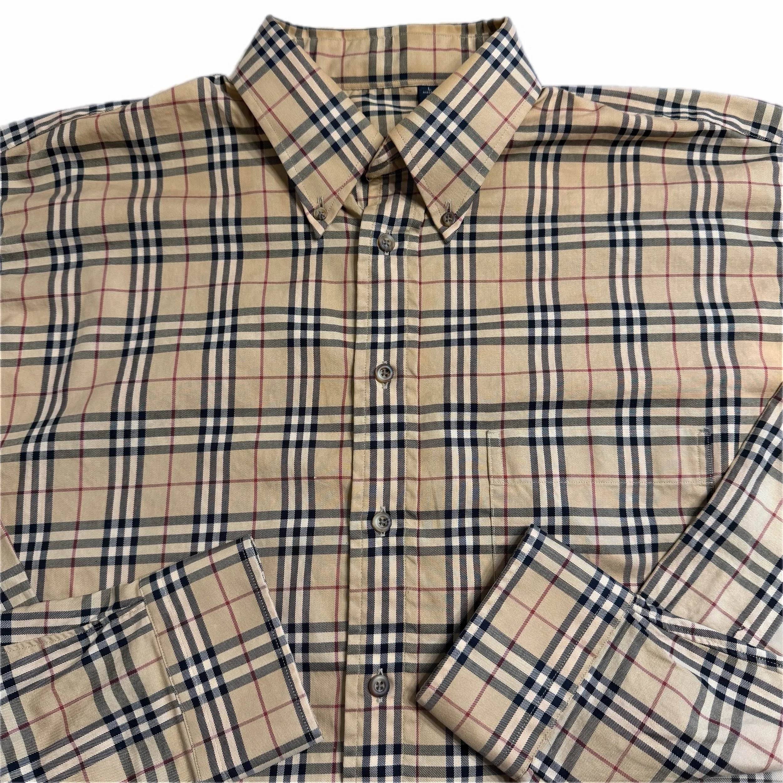 burberry nova check button up • large