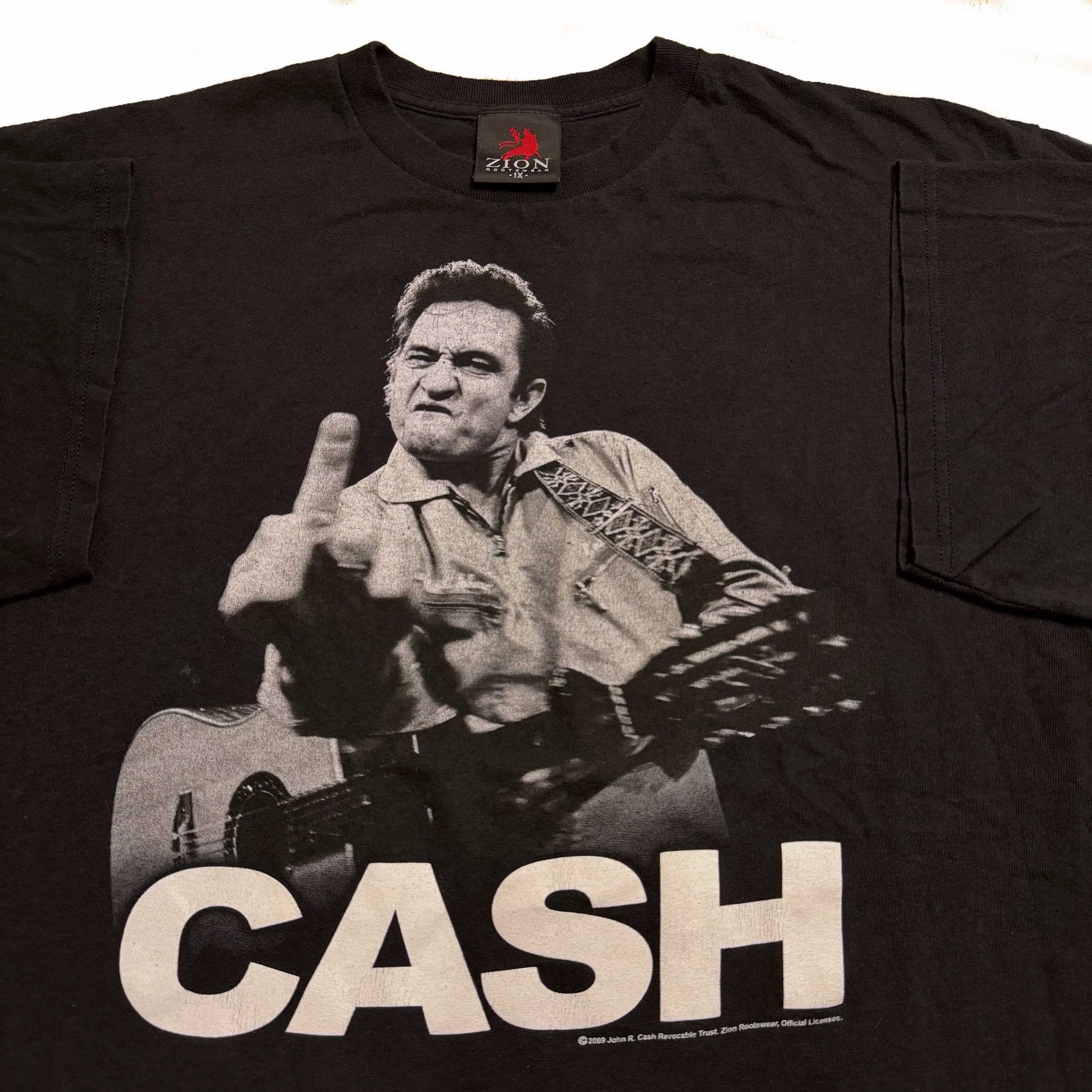 johnny cash flipping the bird • xl