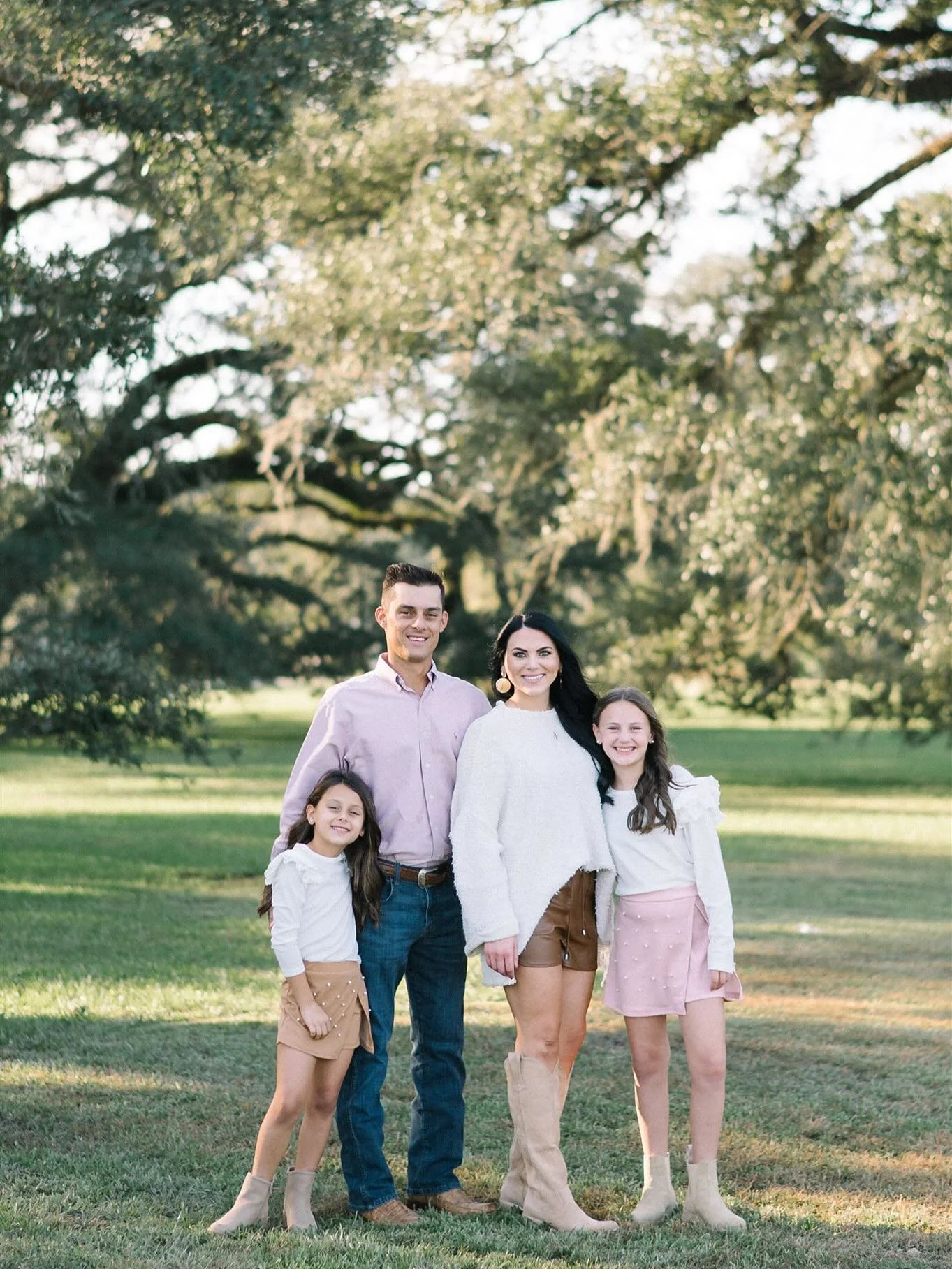 fall family picture season is almost here 🍂