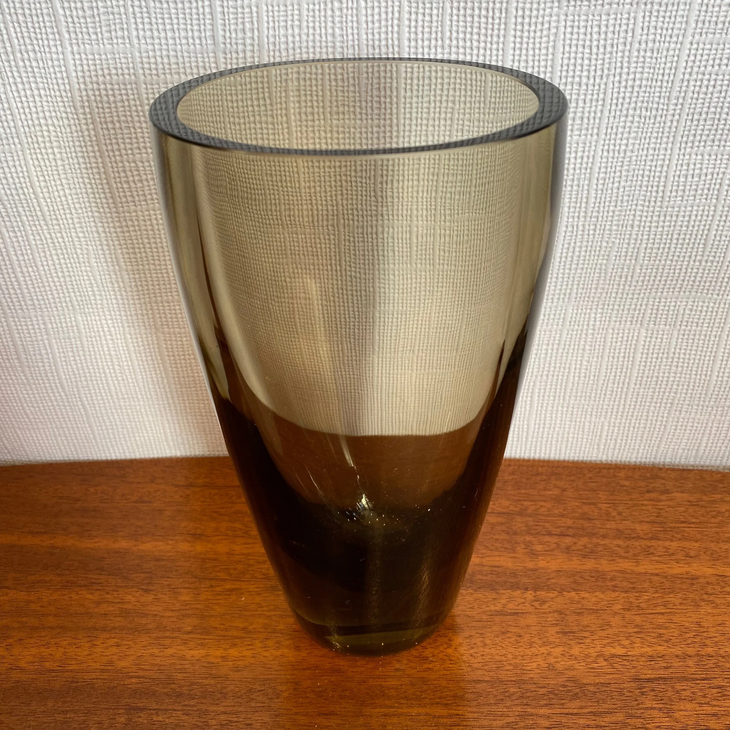 390AB8C3-92A4-44F8-A45E-80408AE6BA03