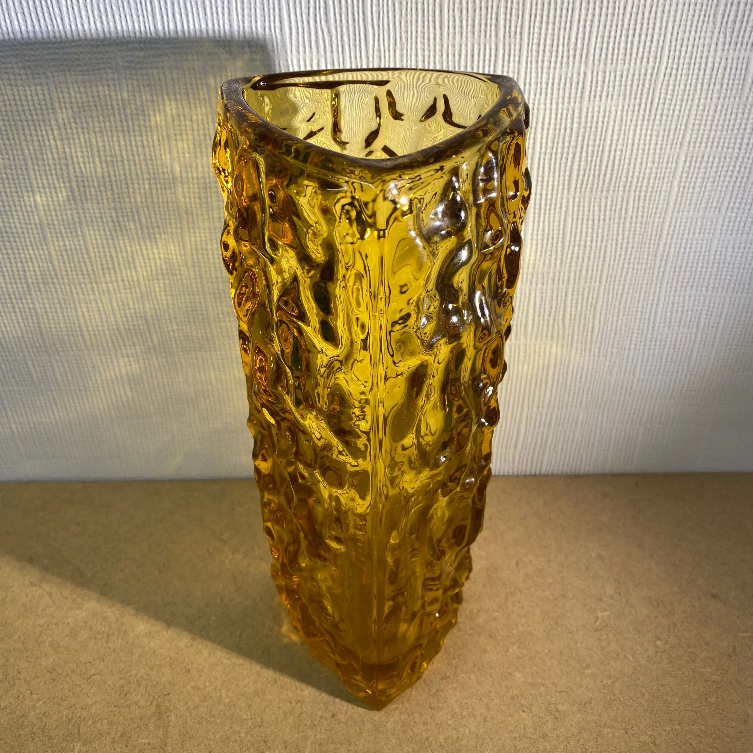 02770A31-5C24-47AA-89B4-1BD6636A7B18