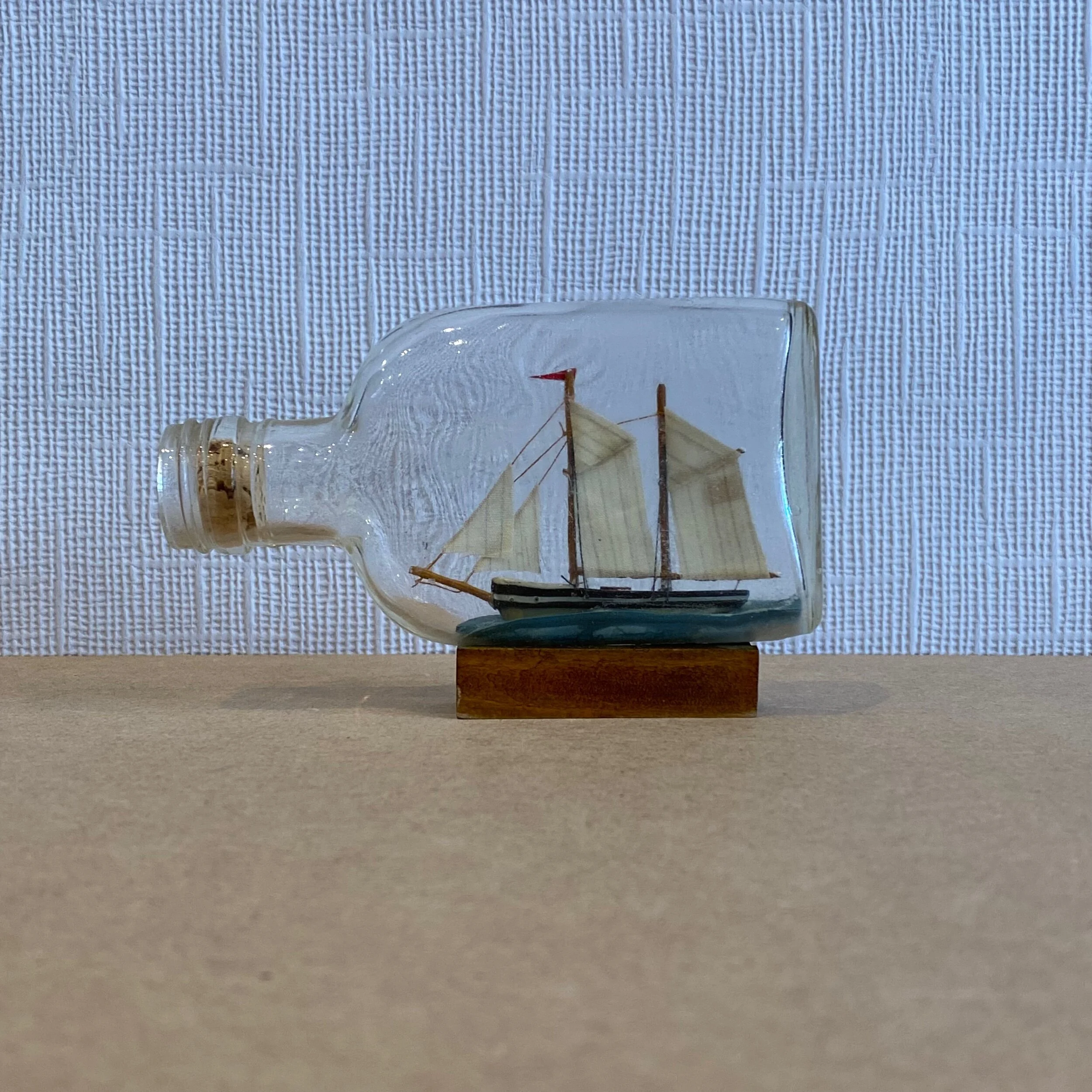 649C69D0-2FDC-49BB-BC1B-AB5CF183D2AE