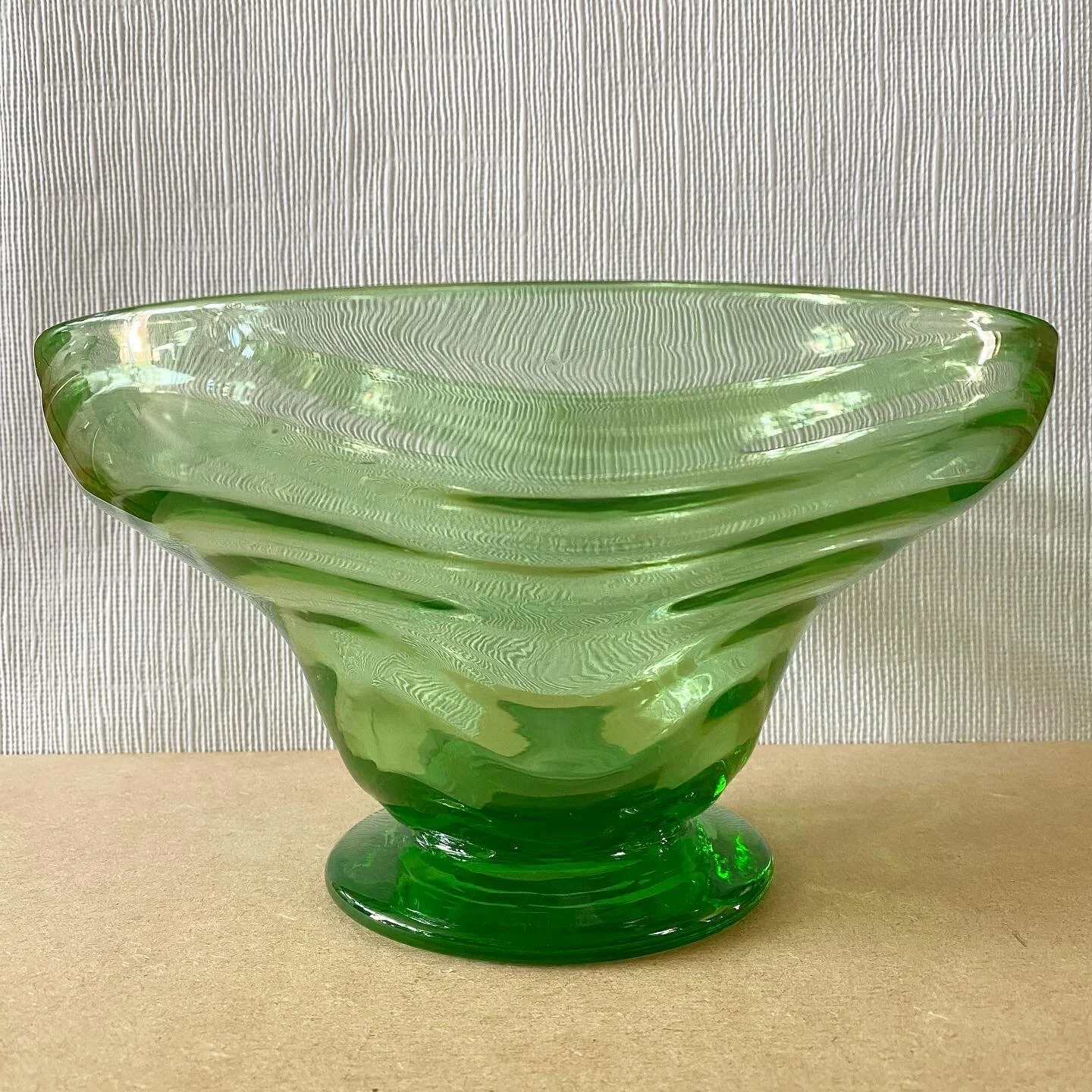 2FB67D35-CD79-4B7B-A41C-BBCC3FECD1DE