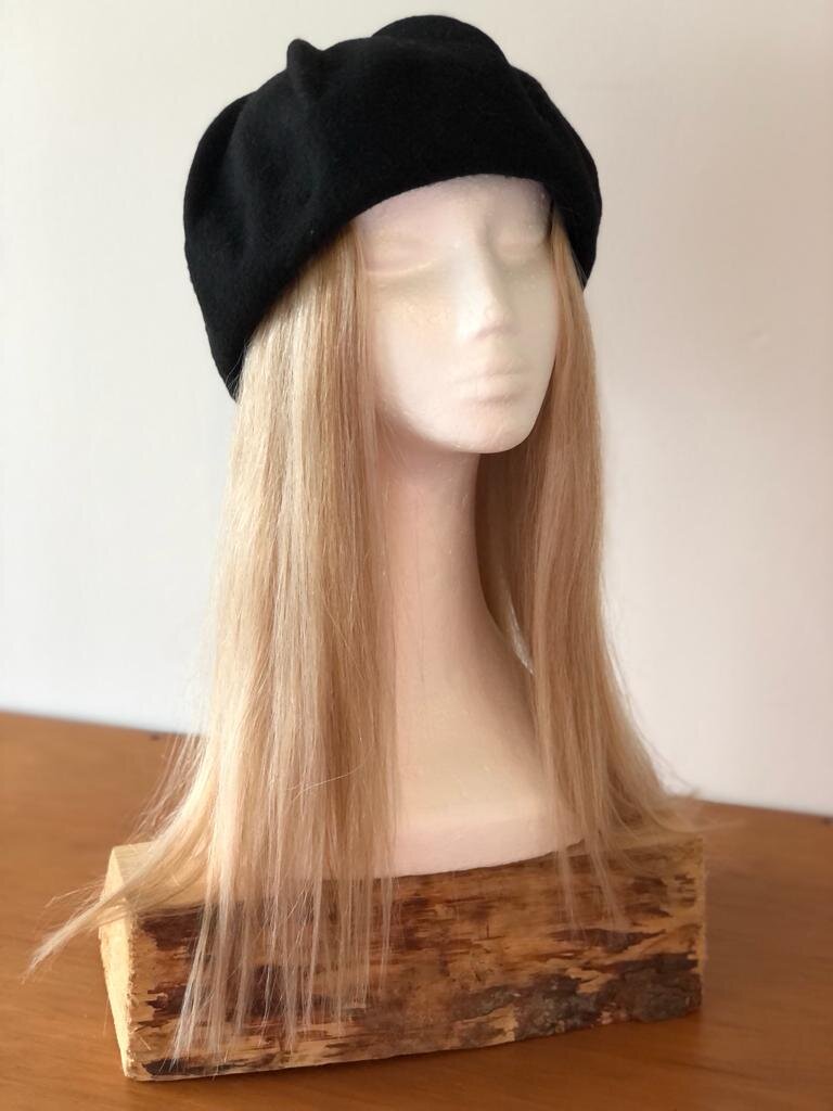 beret black.jpg