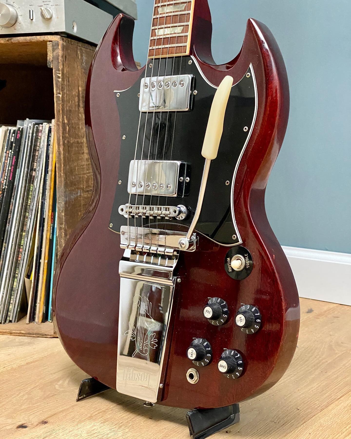 1970 Gibson SG Standard in near mint Condition. Same as Young&rsquo;s first one. 

-available right now. 😈