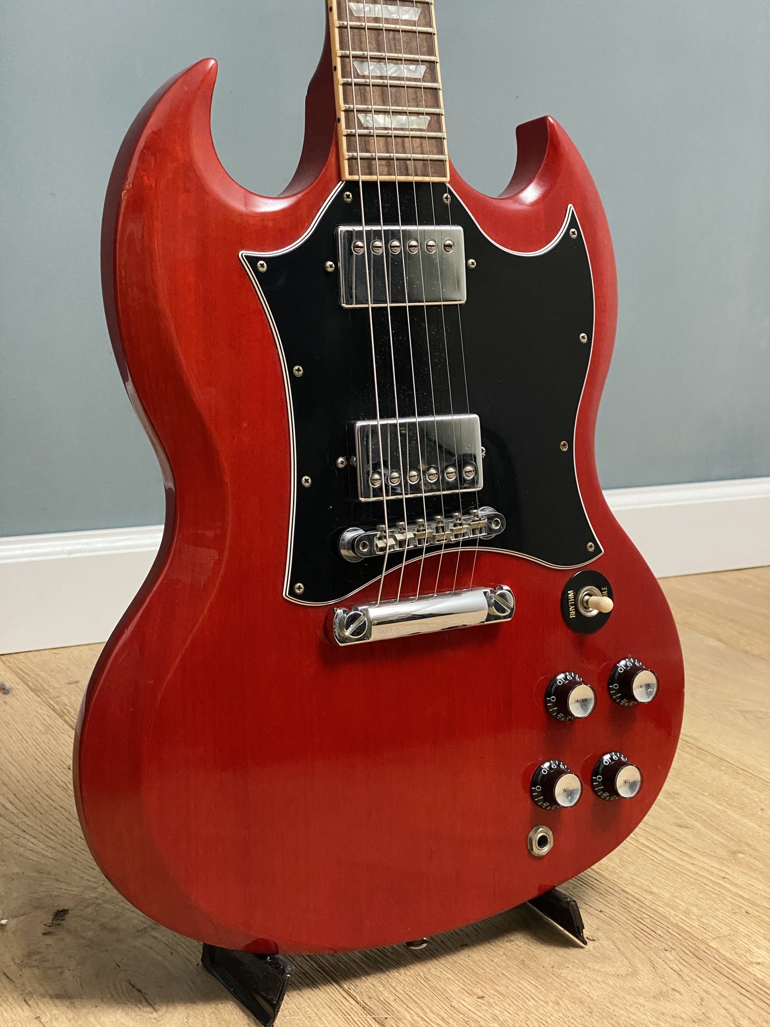 GIBSON SG STANDARD 2000 — WOODSTORE