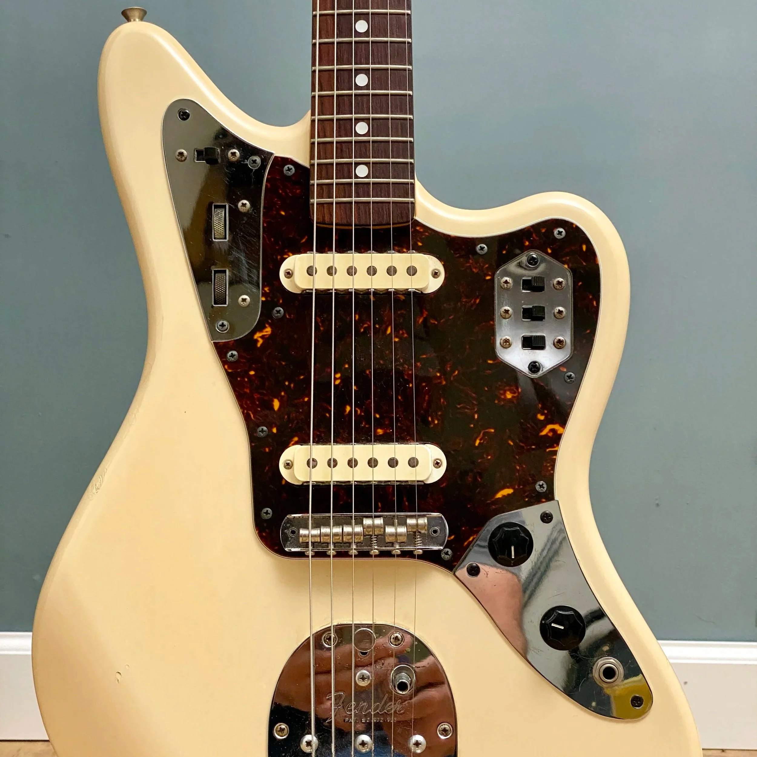 FENDER JAGUAR RI 62 JAPAN