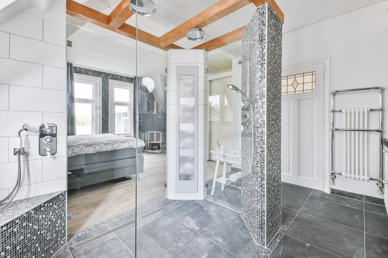 Top Signs You Need a Shower Door Replacement