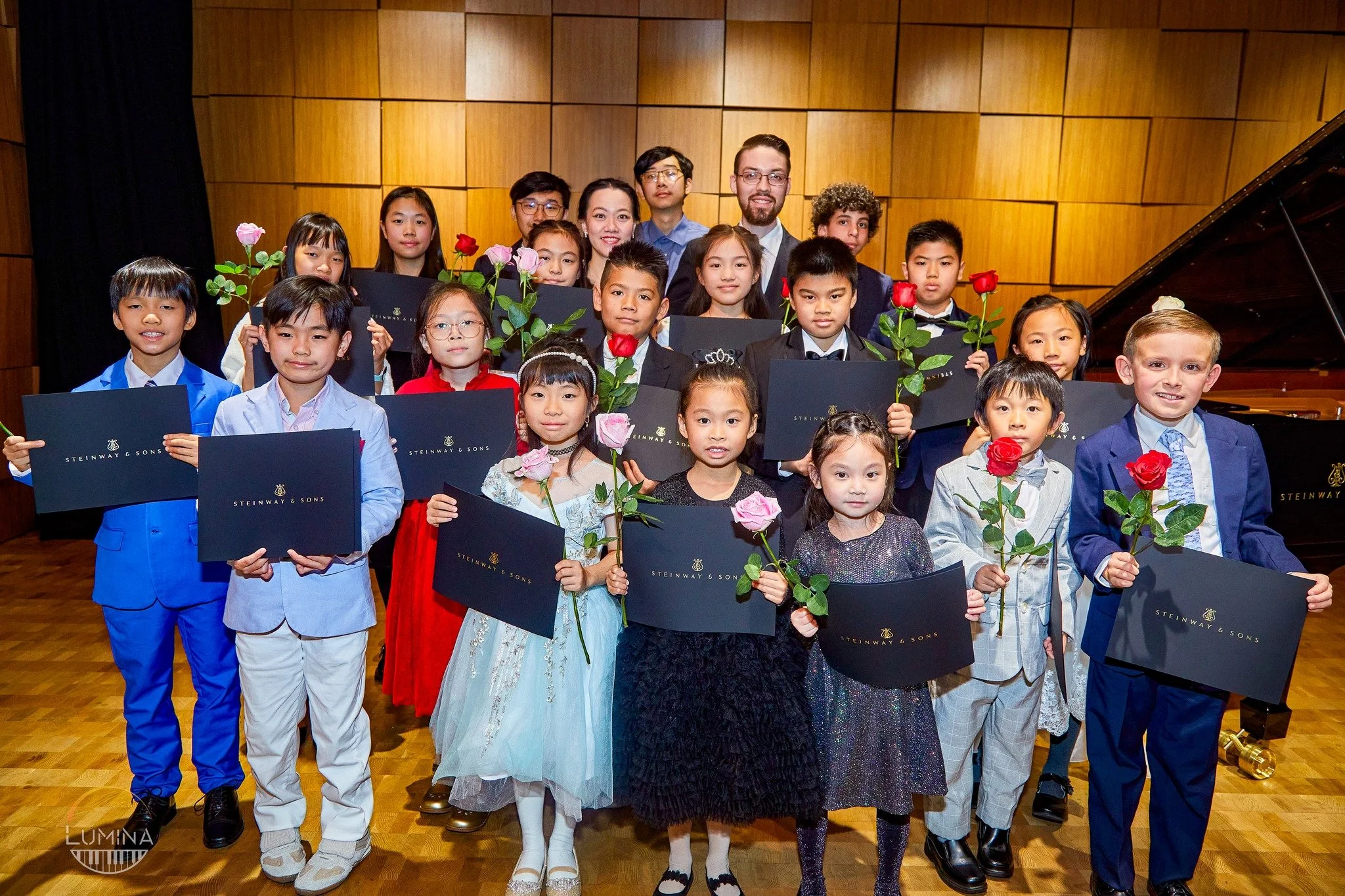 Bravo to all our students who performed at Lumina's Honors Recital! 🎉 It was a true pleasure to witness their ongoing dedication to the art of piano. Each performance was inspiring and showcased their hard work and passion!

#steinwayhallnyc #lumina