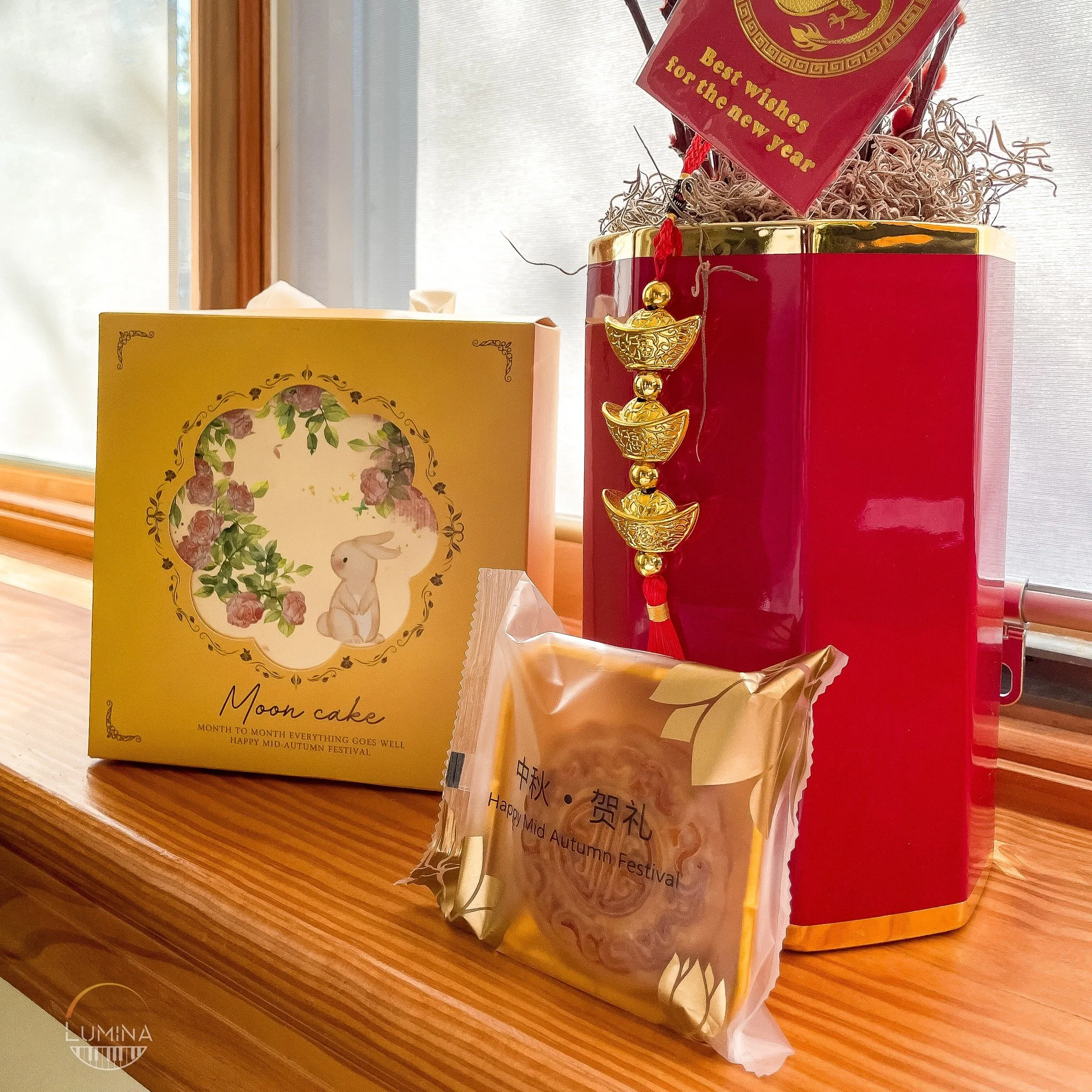 Love it when our students gift us with their hard practice and early mooncakes: Happy Mid-Autumn Festival this coming Tuesday! 🥰