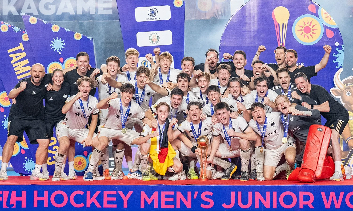 Poligras-News-Support-Junior-Hockey-Stars-ep_0549.jpg