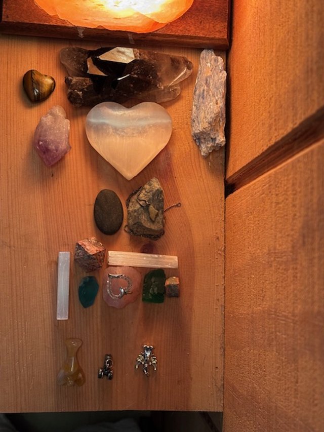 Her altar is helping her grieve
