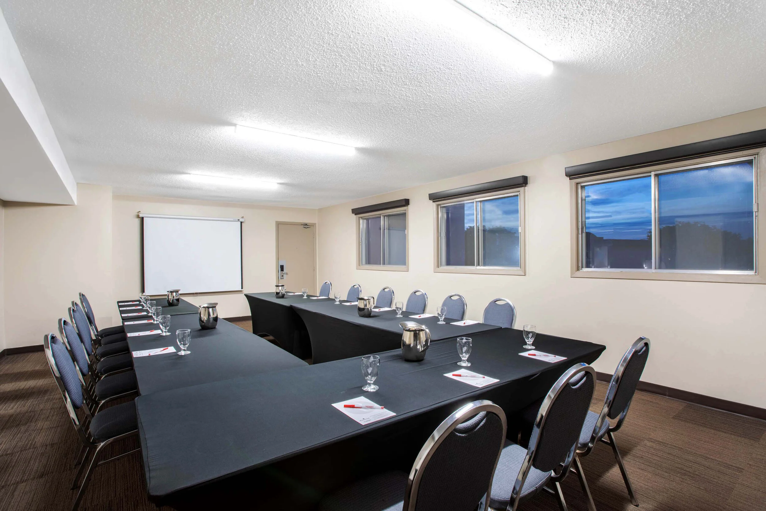 MeetingRoomC1 - Edited.jpg